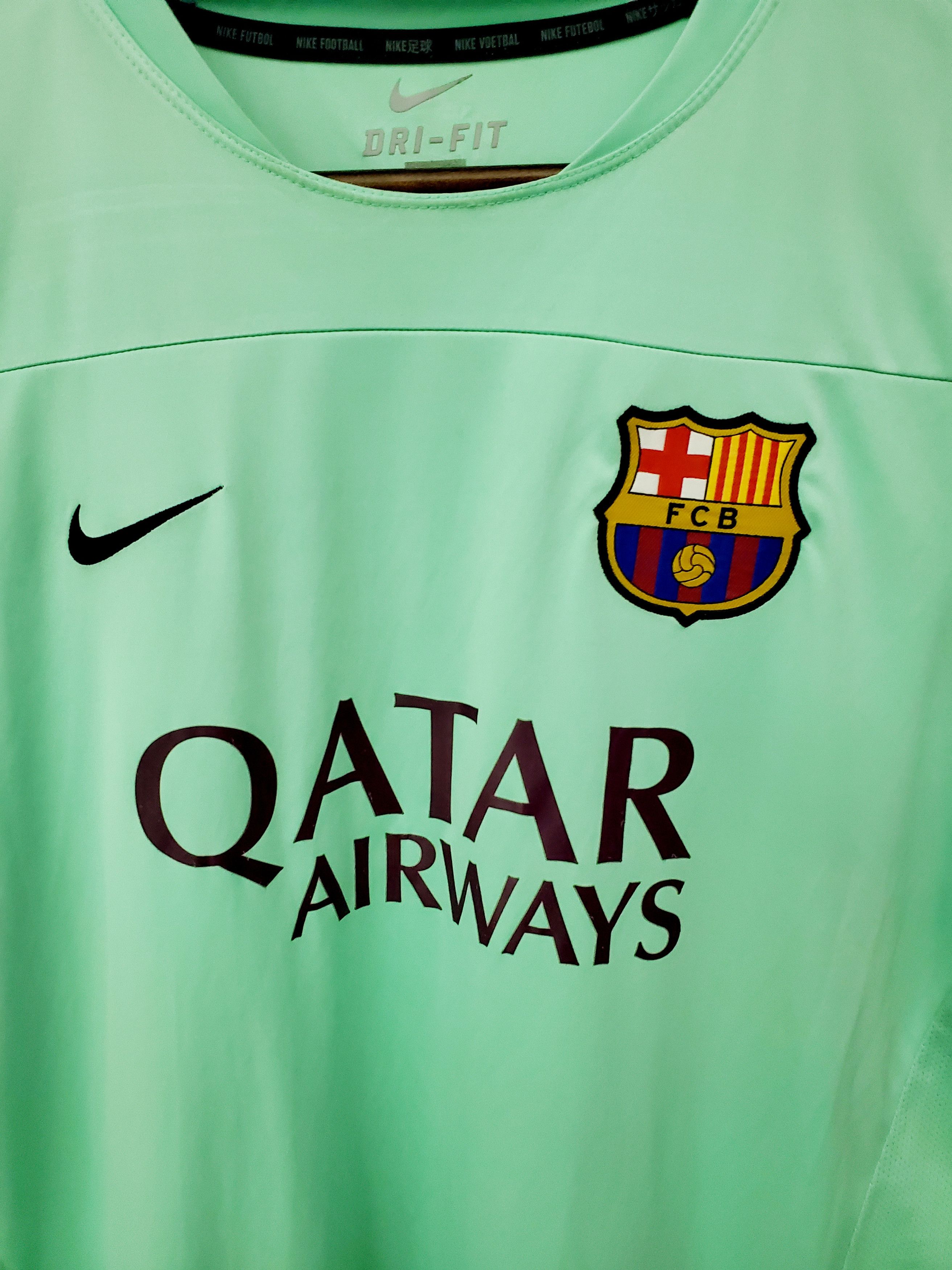 Nike BARCELONA 2013 2014 FOOTBALL SHIRT SOCCER JERSEY NIKE M Size US M / EU 48-50 / 2 - 2 Thumbnail