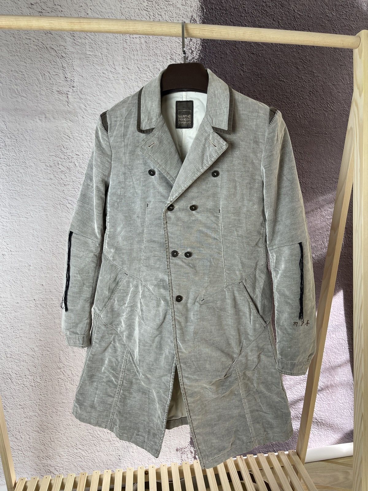 Marithe + Francois Girbaud Marithe Francois Girbaud double breasted coat corduroy style Size M / US 6-8 / IT 42-44 - 3 Thumbnail