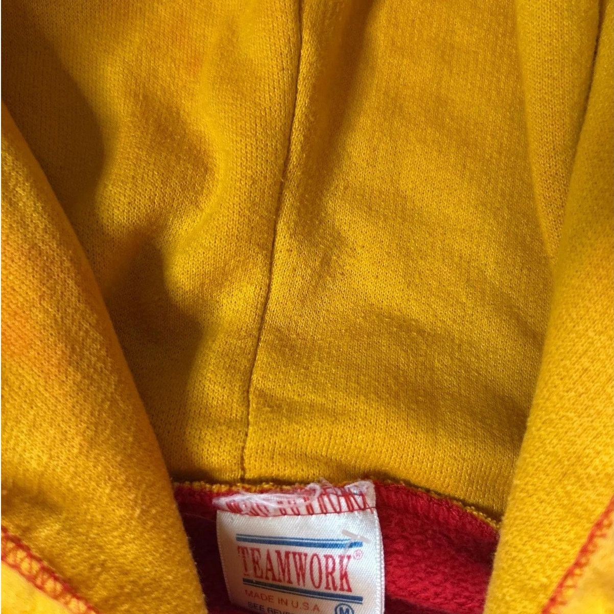 Vintage 90s Vintage Kansas City Chiefs Red Hoodie Size M Size US M / EU 48-50 / 2 - 4 Thumbnail