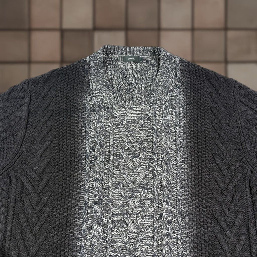 Vince Vince Sweater Mens Large Black Cray Cable Knit Wool Cashmere Blend Pullover Size US L / EU 52-54 / 3 - 1 Thumbnail