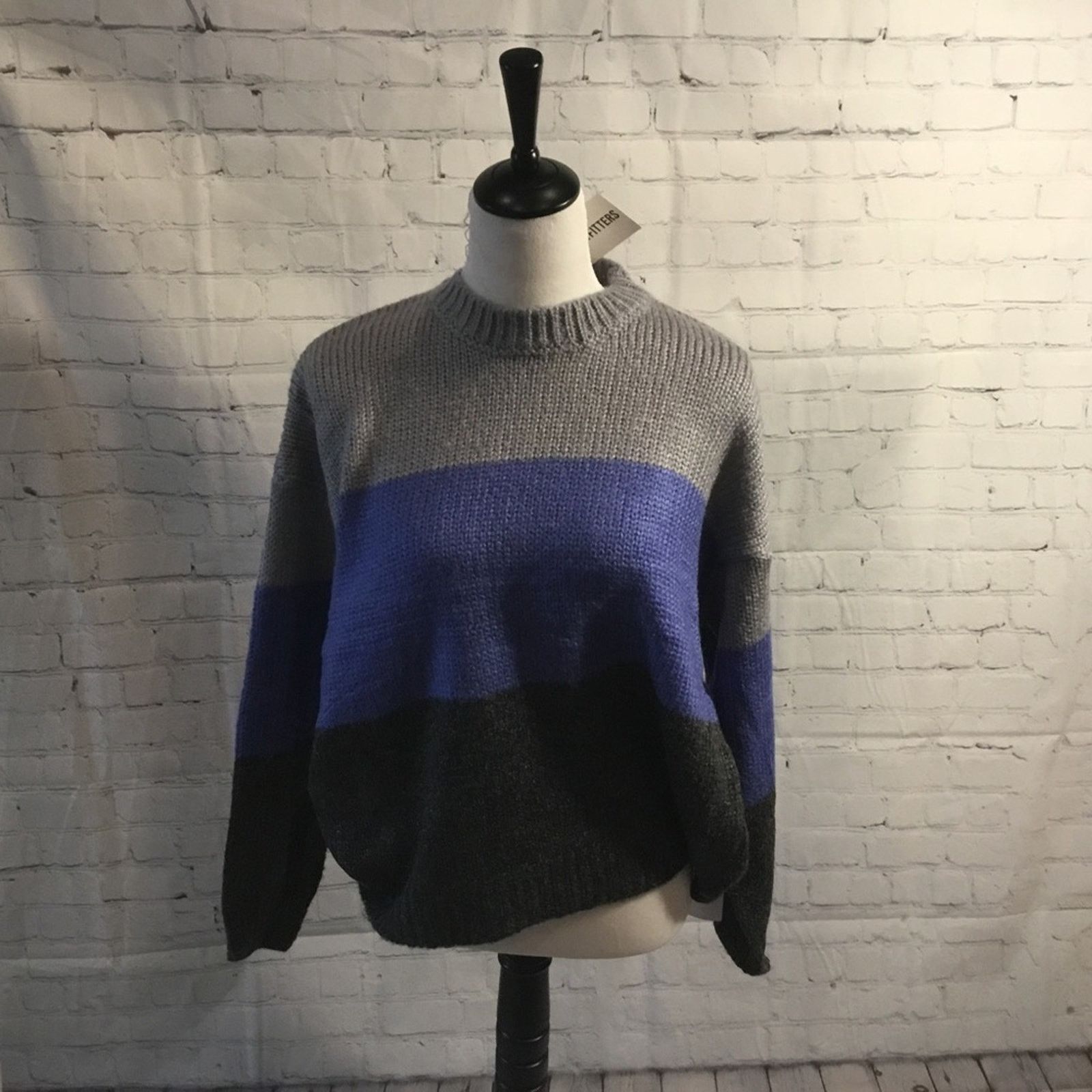 Urban Outfitters Urban Outfitters Crewneck Sweater Grey Blue Black Stripes Size L / US 10 / IT 46 - 4 Thumbnail