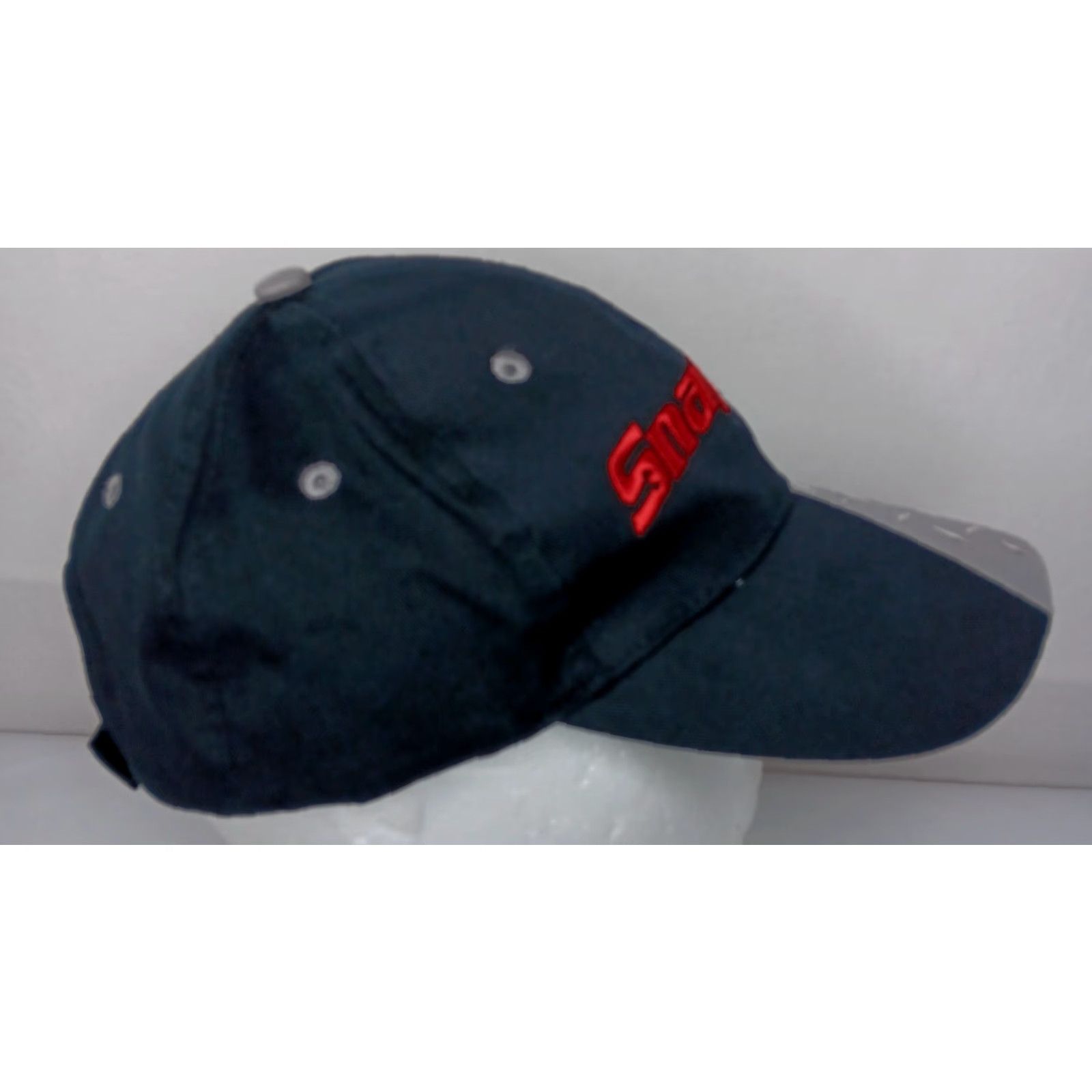 Vintage Snap On Tools Hat Black Canvas Strap Back Cap Red Logo Silver Metallic Size ONE SIZE - 4 Thumbnail