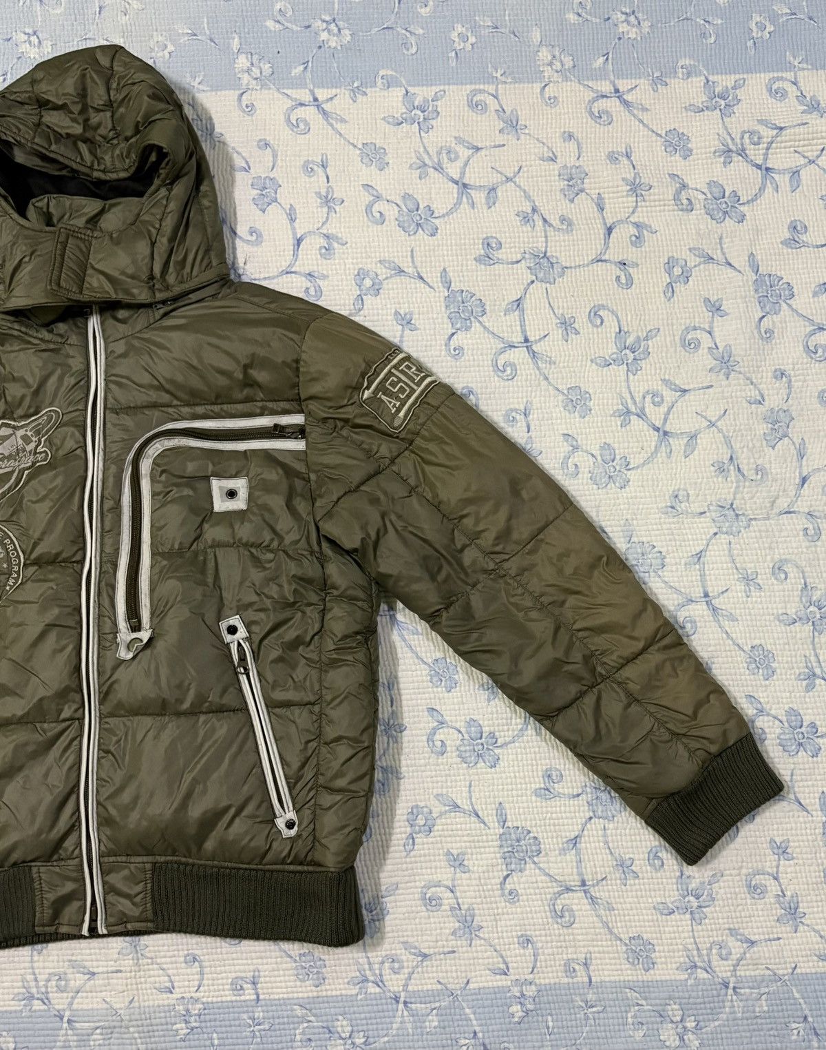 Avirex Japanese Avirex Varsity Jacket With Hoodies Size US L / EU 52-54 / 3 - 3 Thumbnail