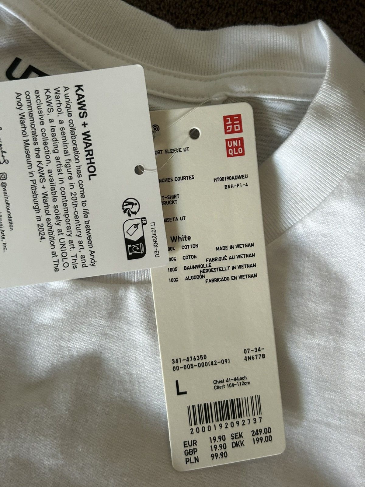 Andy Warhol × Kaws × Uniqlo Kaws x wrathol Size US L / EU 52-54 / 3 - 6 Thumbnail