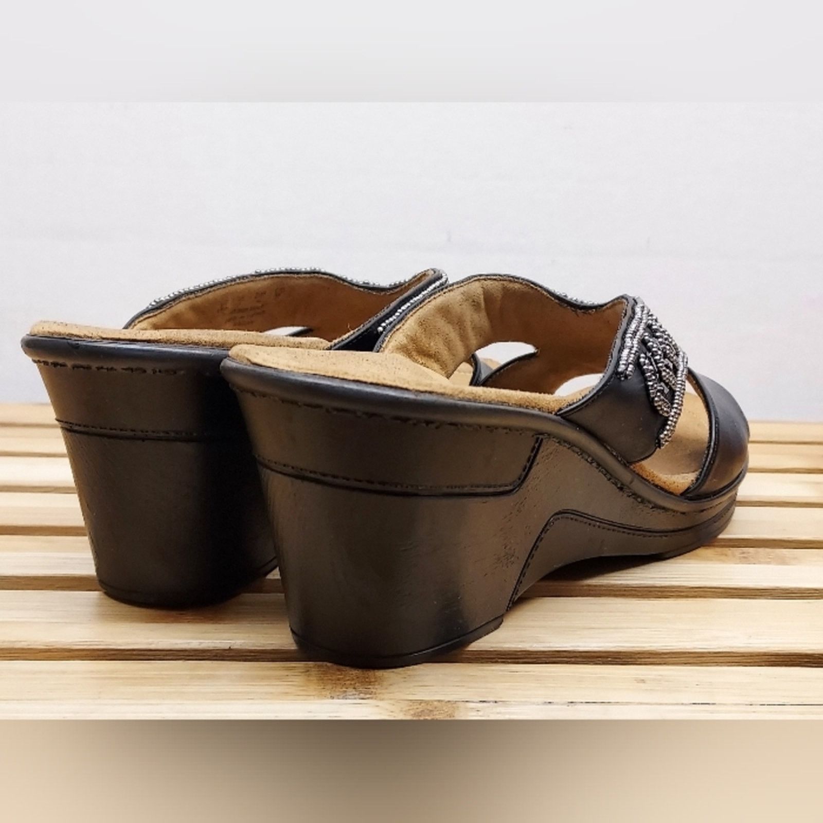 Other Natural Soul Womens Black Wedge Sandals Size 10M Size US 10 / IT 40 - 6 Thumbnail