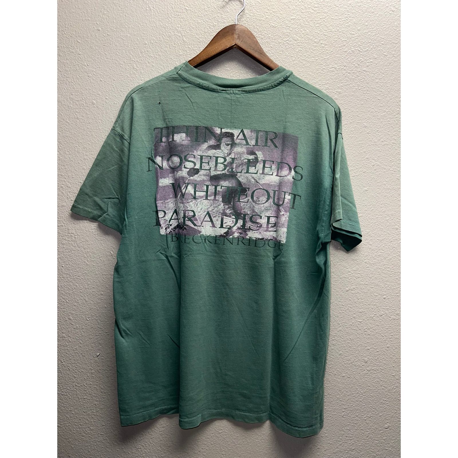 Vintage Vintage Ski Breckenridge Shirt Thin Air Nosebleeds Skiing L Size US L / EU 52-54 / 3 - 8 Thumbnail