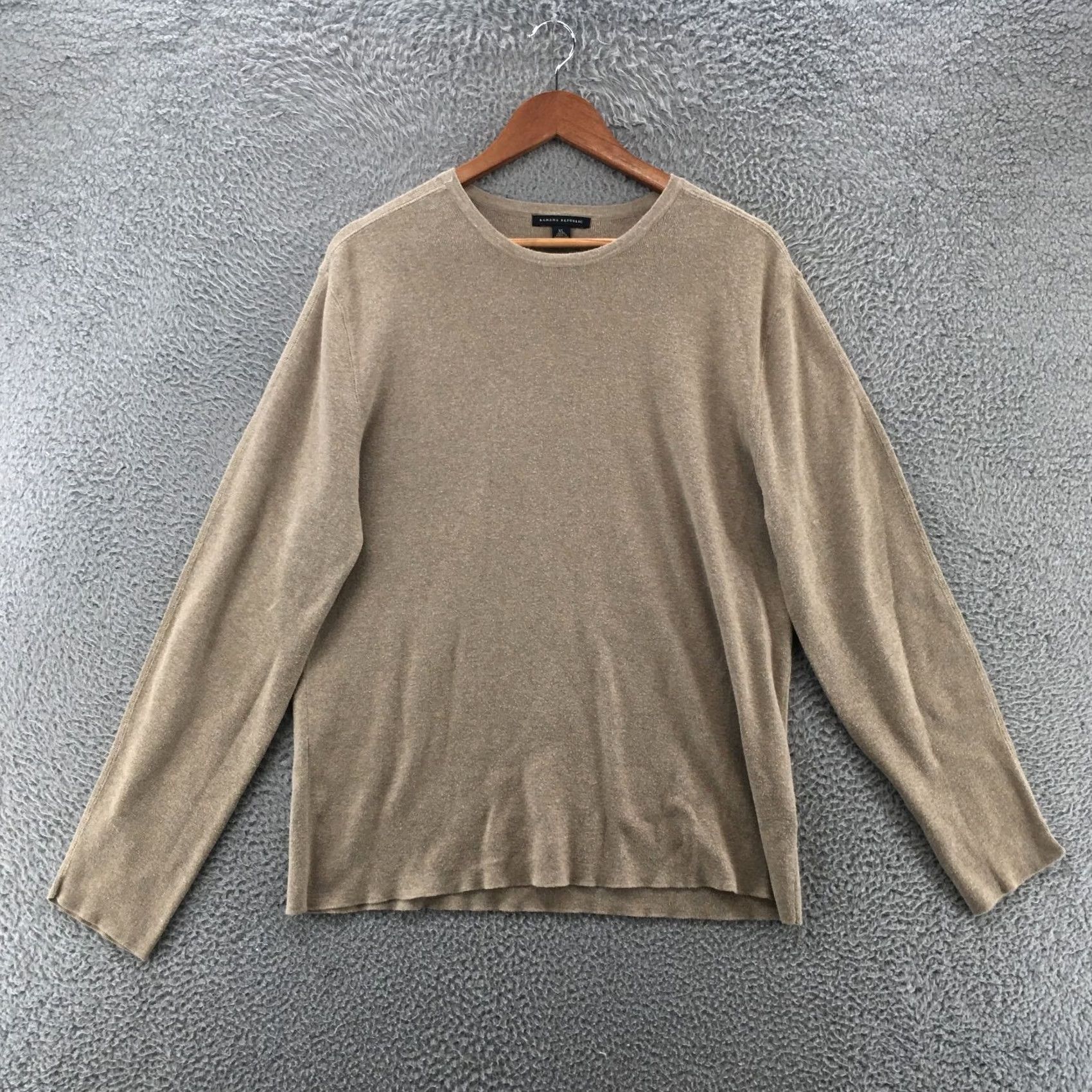 Banana Republic Banana Republic Sweater Womens XL Beige Long Sleeve Pullover Crewneck Knit Size XL / US 12-14 / IT 48-50 - 2 Thumbnail