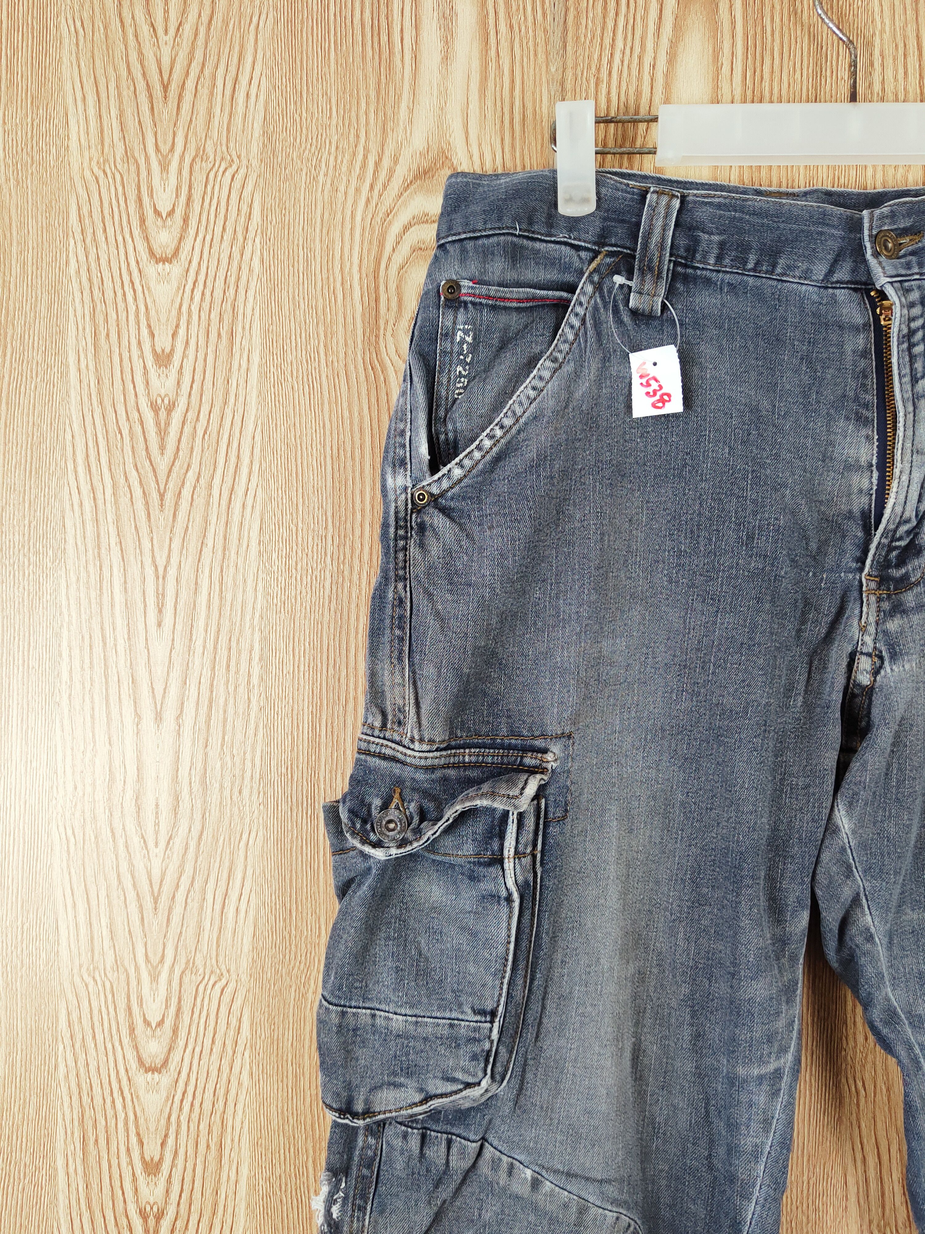 Japanese Brand Japanese Brand Dark Blue Distressed Ripped Jeans #W538 Size US 33 - 4 Thumbnail