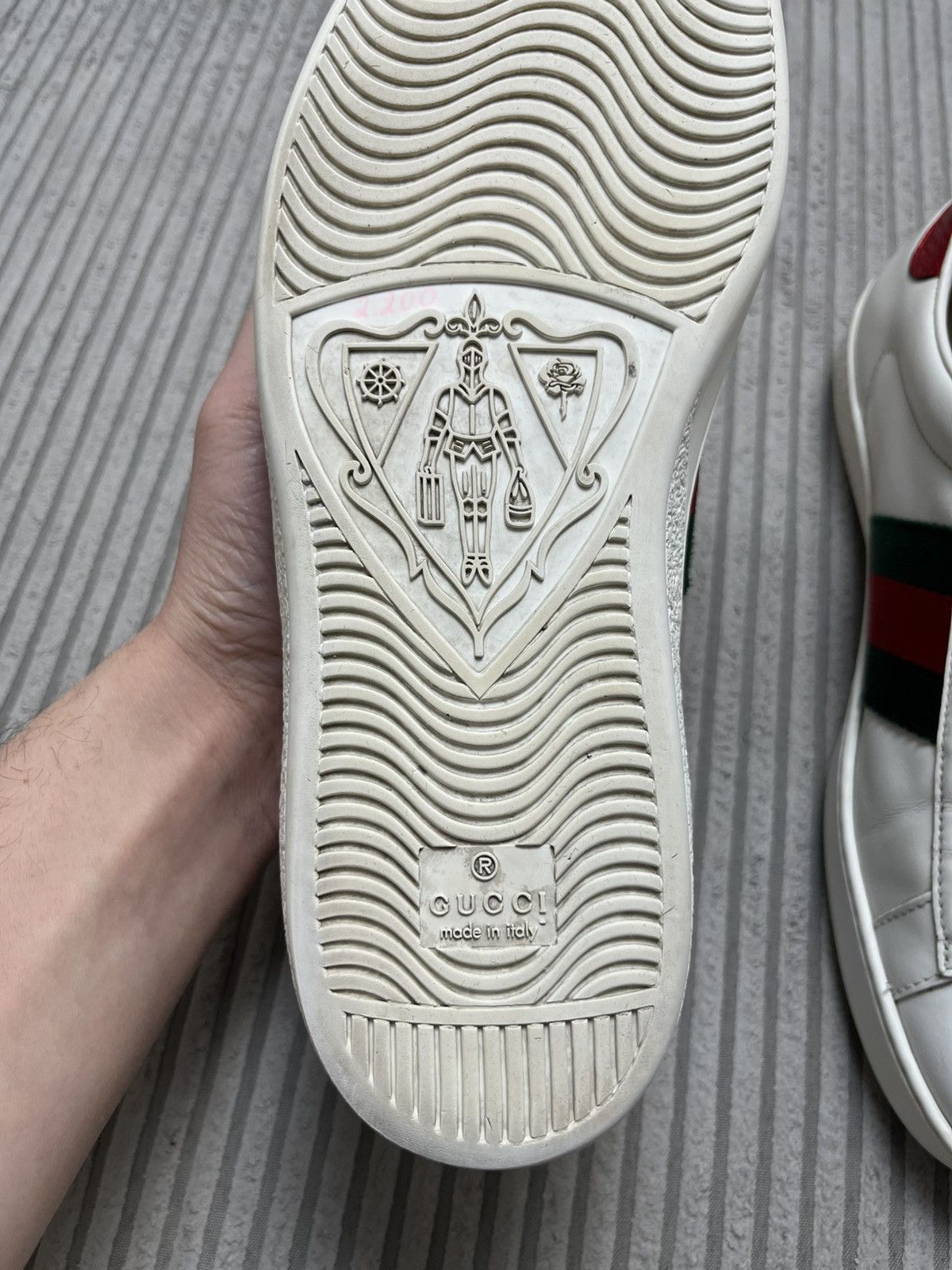 Gucci Gucci Ace Bee Leather Sneakers 00s Size US 6.5 / EU 39-40 - 7 Thumbnail