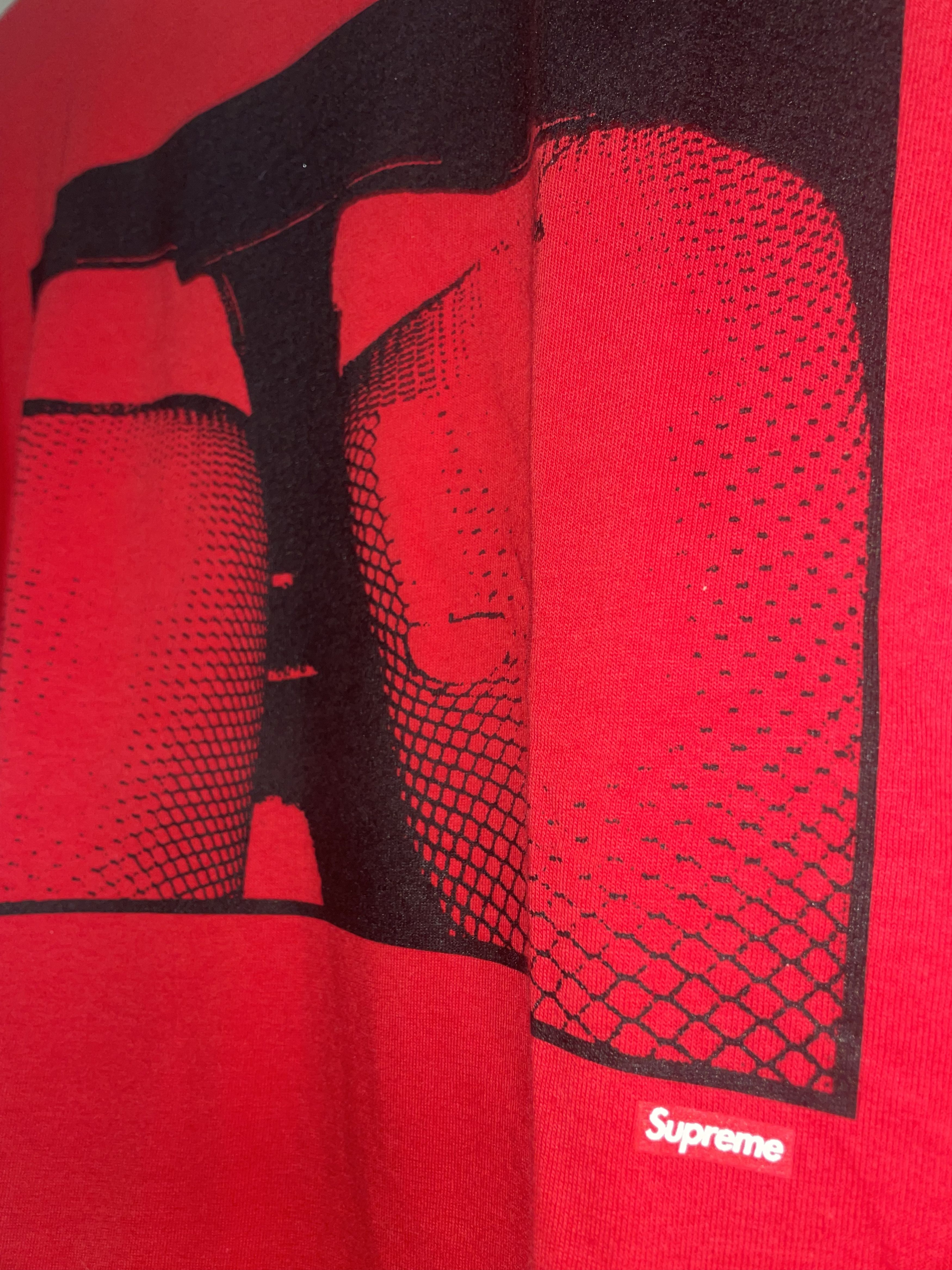 Supreme Supreme 'Up Skirt' Tee Size Medium 2009 NWT Rare Box Logo Size US M / EU 48-50 / 2 - 4 Thumbnail