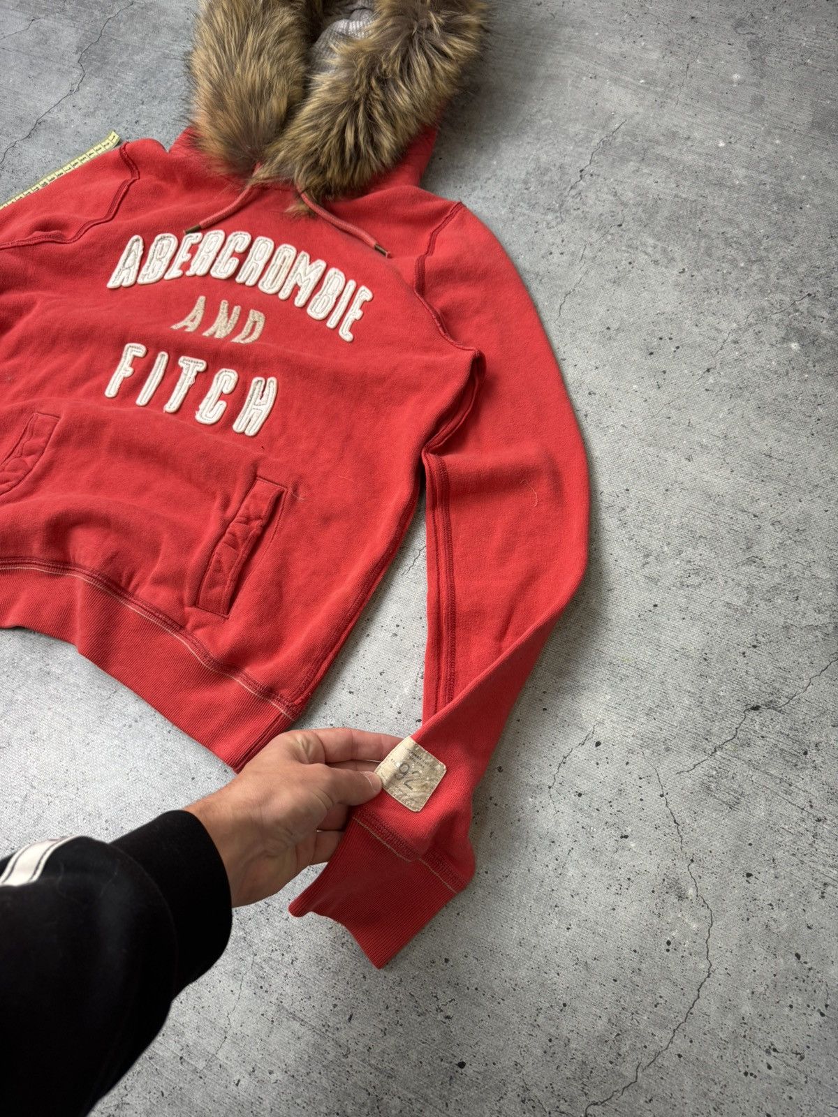Abercrombie & Fitch Abercrombie & Fitch Y2K LGB IfSixWasNine Faux Fur Zip Hoodie Size US S / EU 44-46 / 1 - 8 Thumbnail