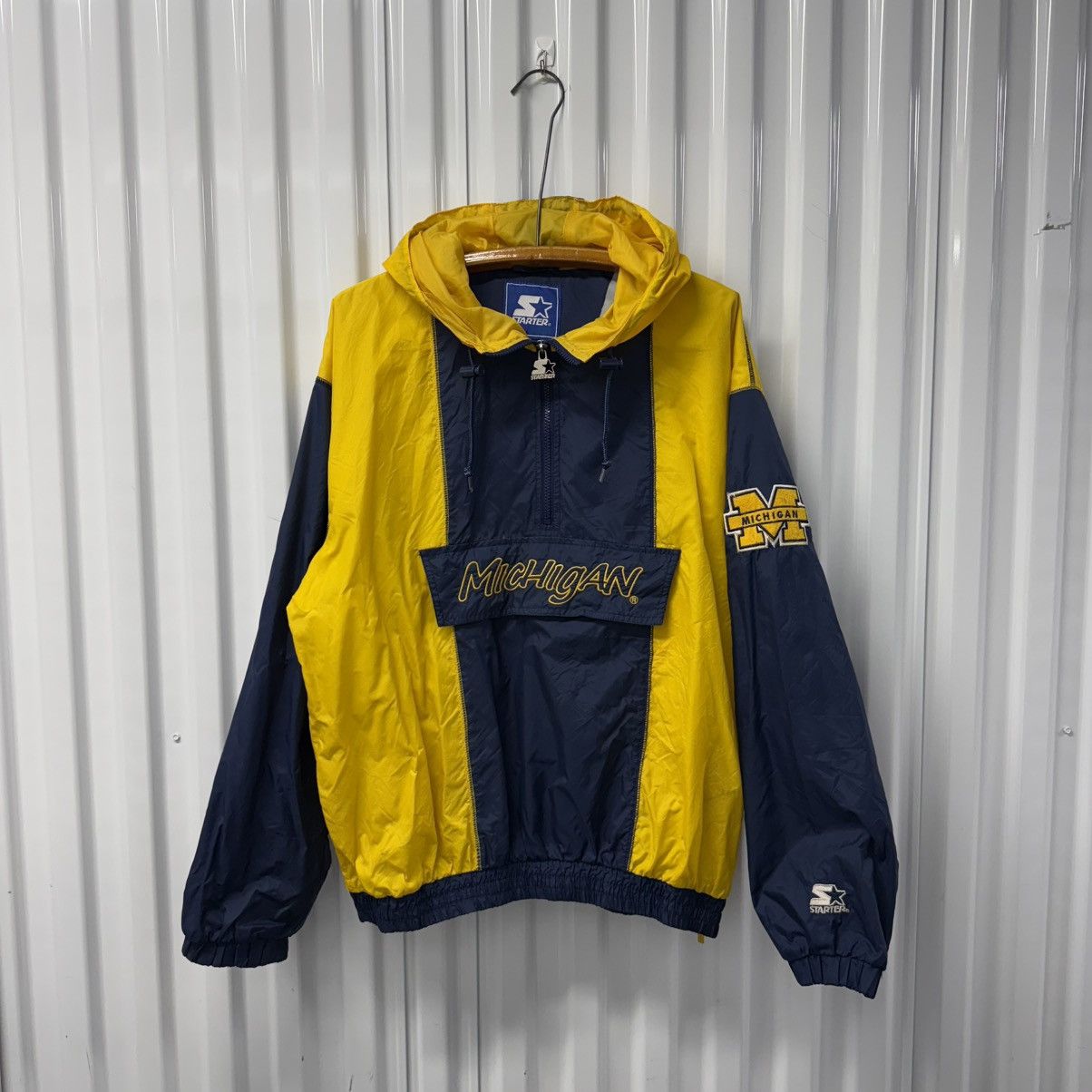 NCAA × Starter × Vintage Vintage 90’s Michigan Wolverine Starter Jacket Size US L / EU 52-54 / 3 - 1 Thumbnail