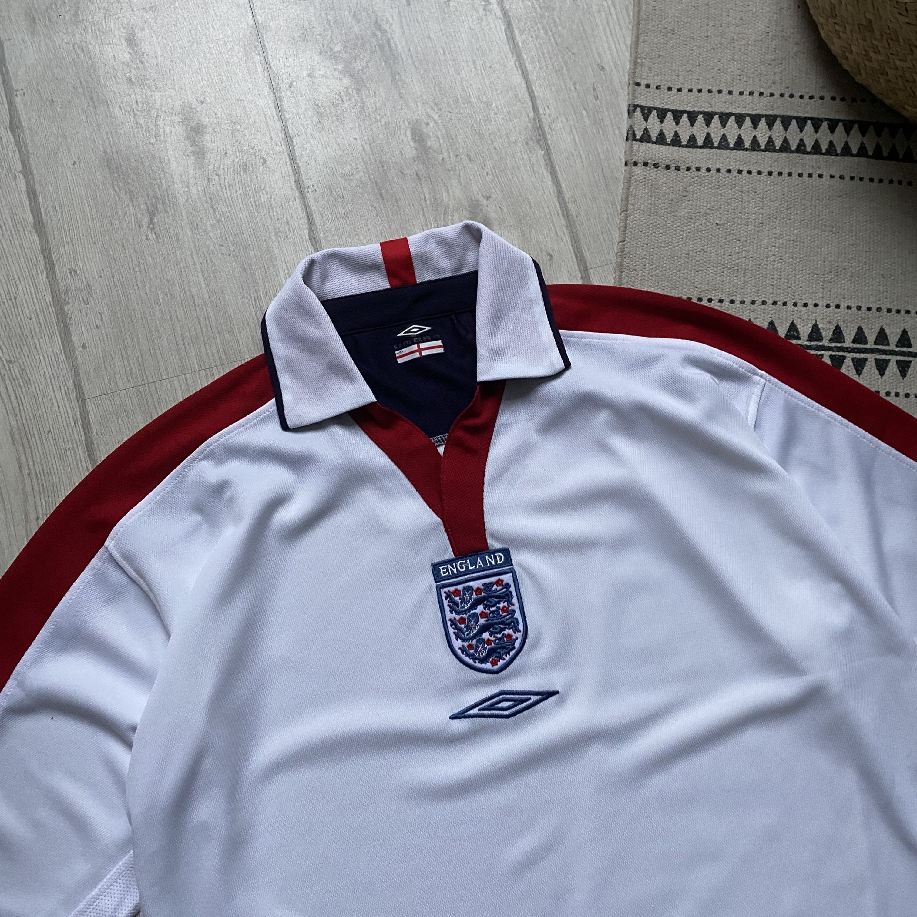 Umbro ⚽️ Vintage 90s Umbro England Soccer jersey Center logo Size US L / EU 52-54 / 3 - 2 Thumbnail