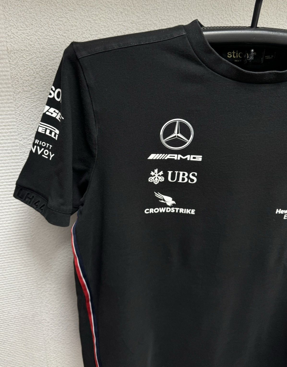 Formula 1 Petronas tommy Hilfiger vintage racing black t-shirt F1 L Size US L / EU 52-54 / 3 - 3 Thumbnail