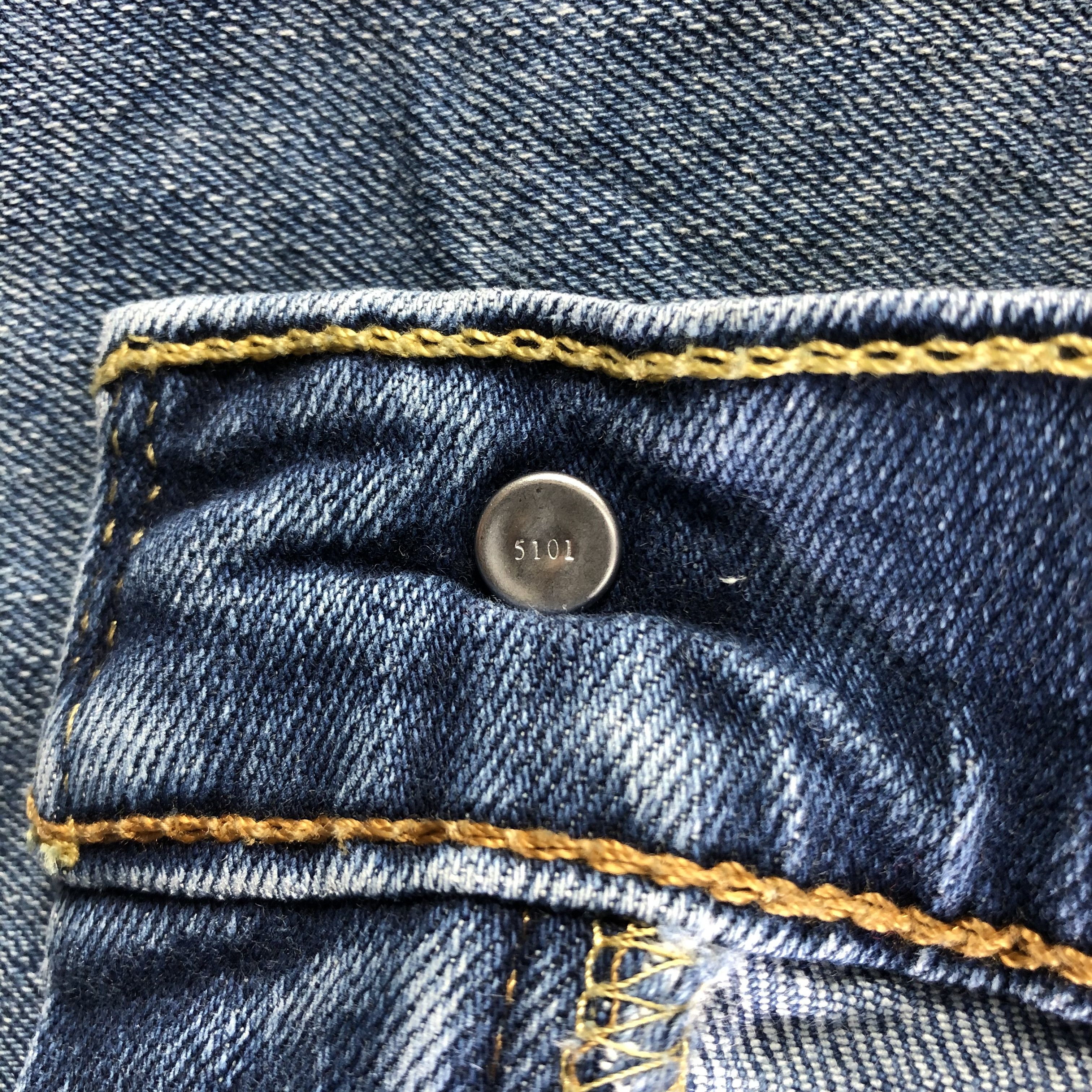 Levi's Vintage Blue Wash Levis 513 Jeans-J4520 Size US 33 - 9 Thumbnail