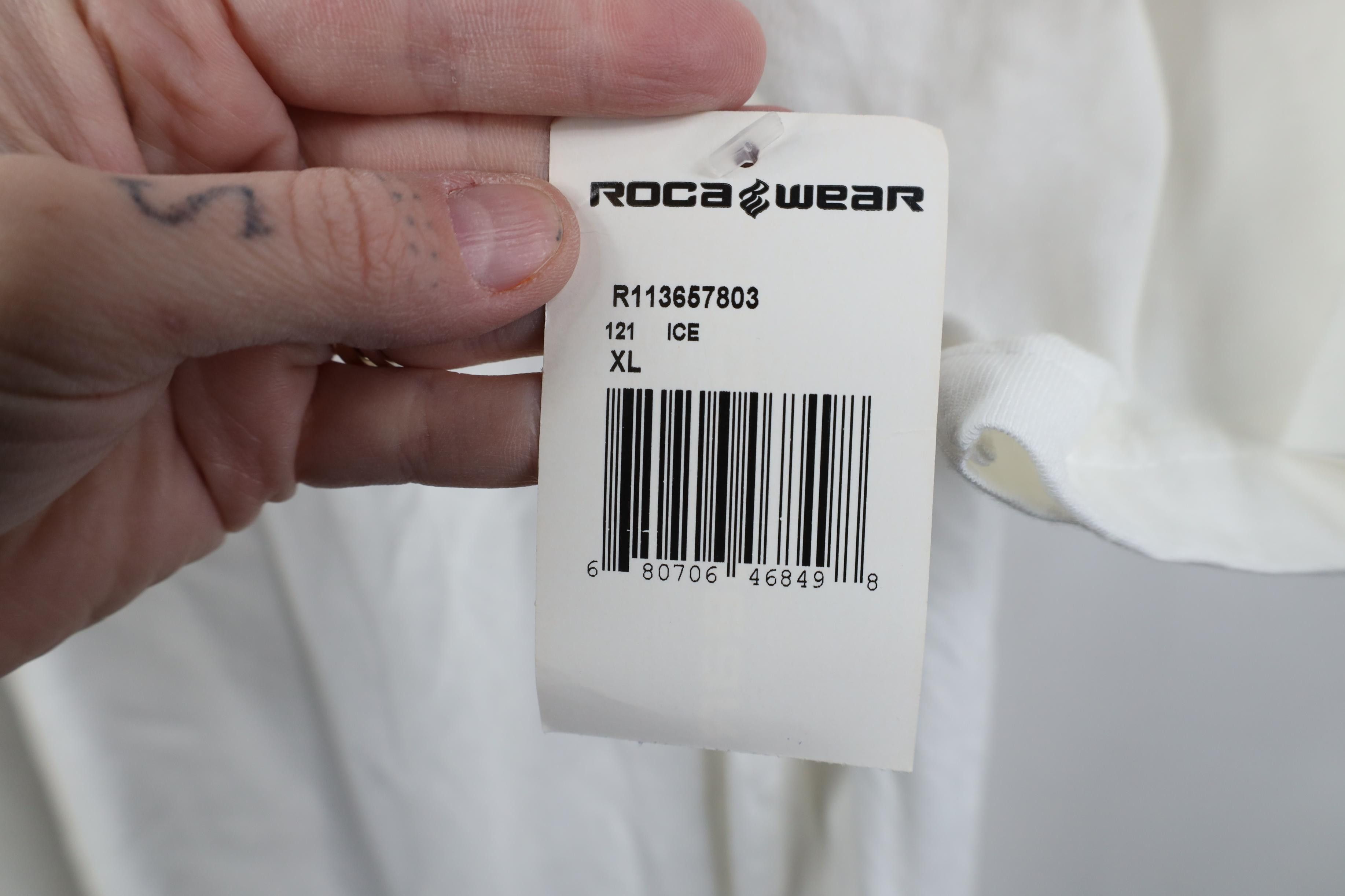 Rocawear Deadstock Vintage Y2K Rocawear Fire and Ice Goggles T-Shirt Size US XL / EU 56 / 4 - 7 Thumbnail