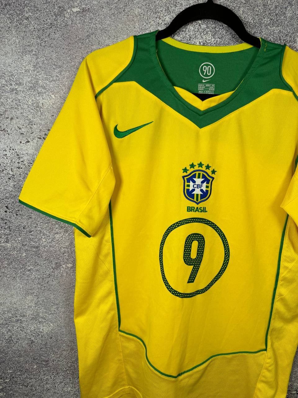 Vintage RONALDO Brazil 2004/06 Nike Fan Soccer Jersey XL Size Size US XL / EU 56 / 4 - 5 Thumbnail