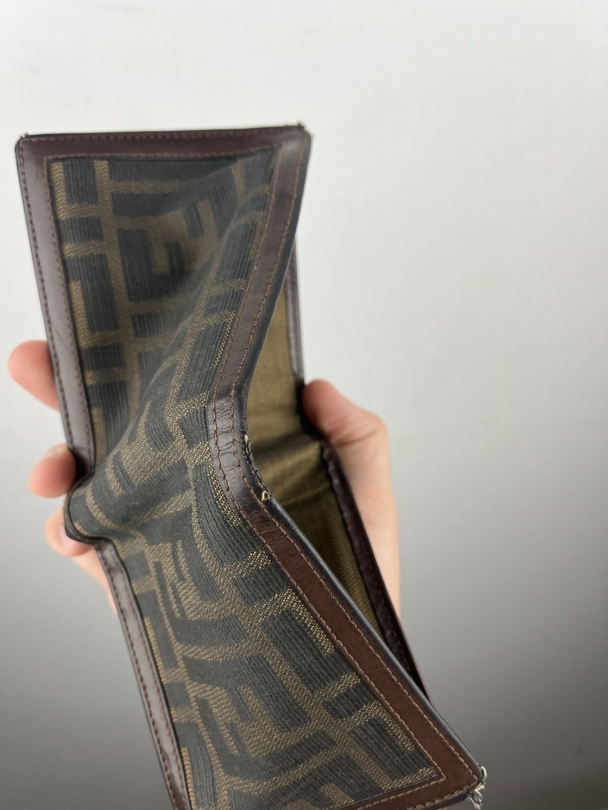 Fendi Fendi Leather Monogram Vintage Wallet Size ONE SIZE - 10 Thumbnail