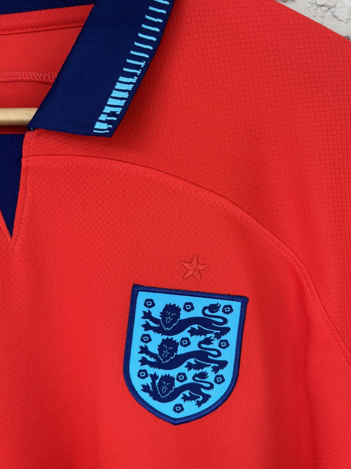 Nike Nike England Grealish 2022 Away Jersey Size US S / EU 44-46 / 1 - 4 Thumbnail