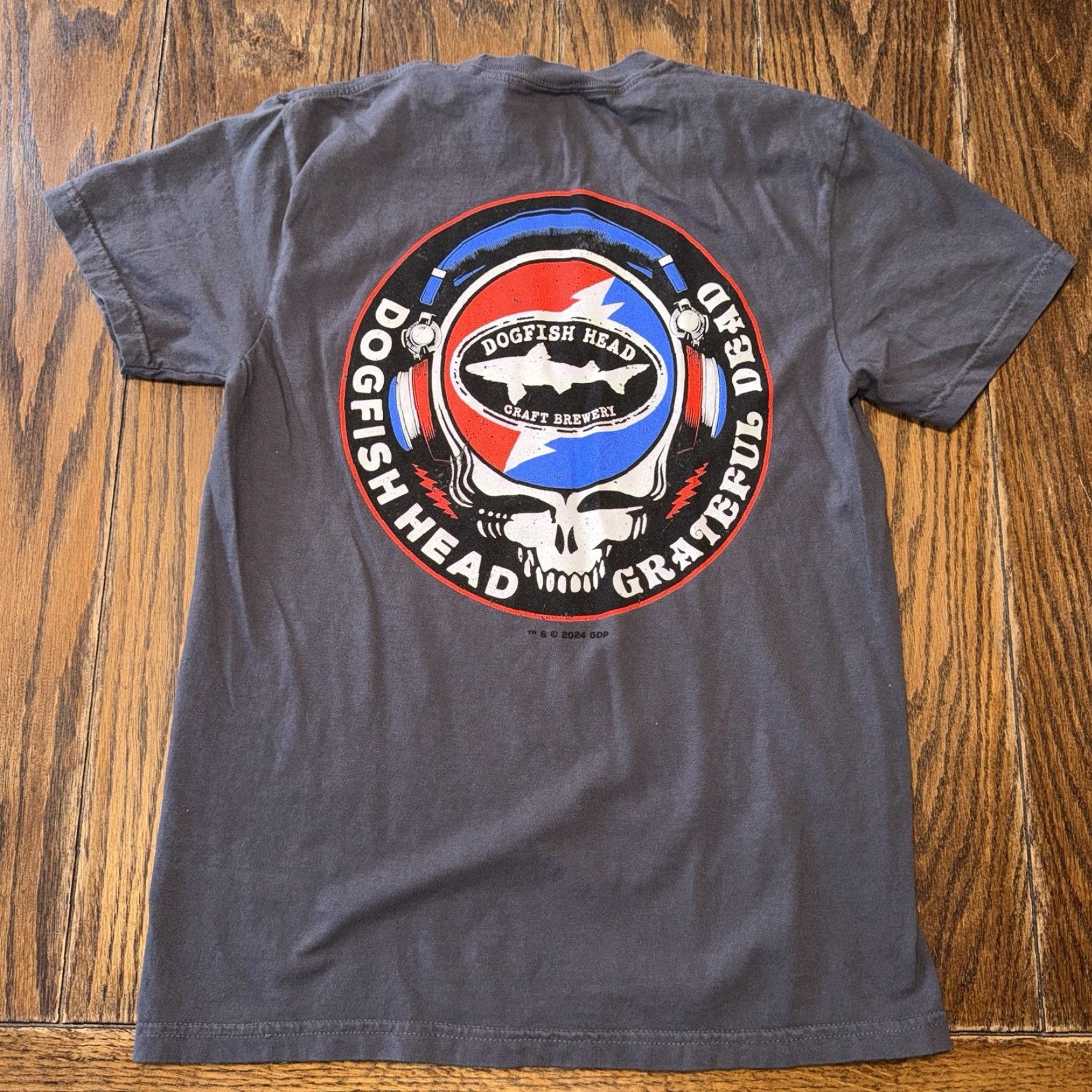 Vintage Grateful Dead T Shirt Gray Large Double Sided Stealie Skull 2004 Men S Cotton Short Sleeve Crew Neck Grateful Dead Dogfish Head Size US S / EU 44-46 / 1 - 2 Thumbnail