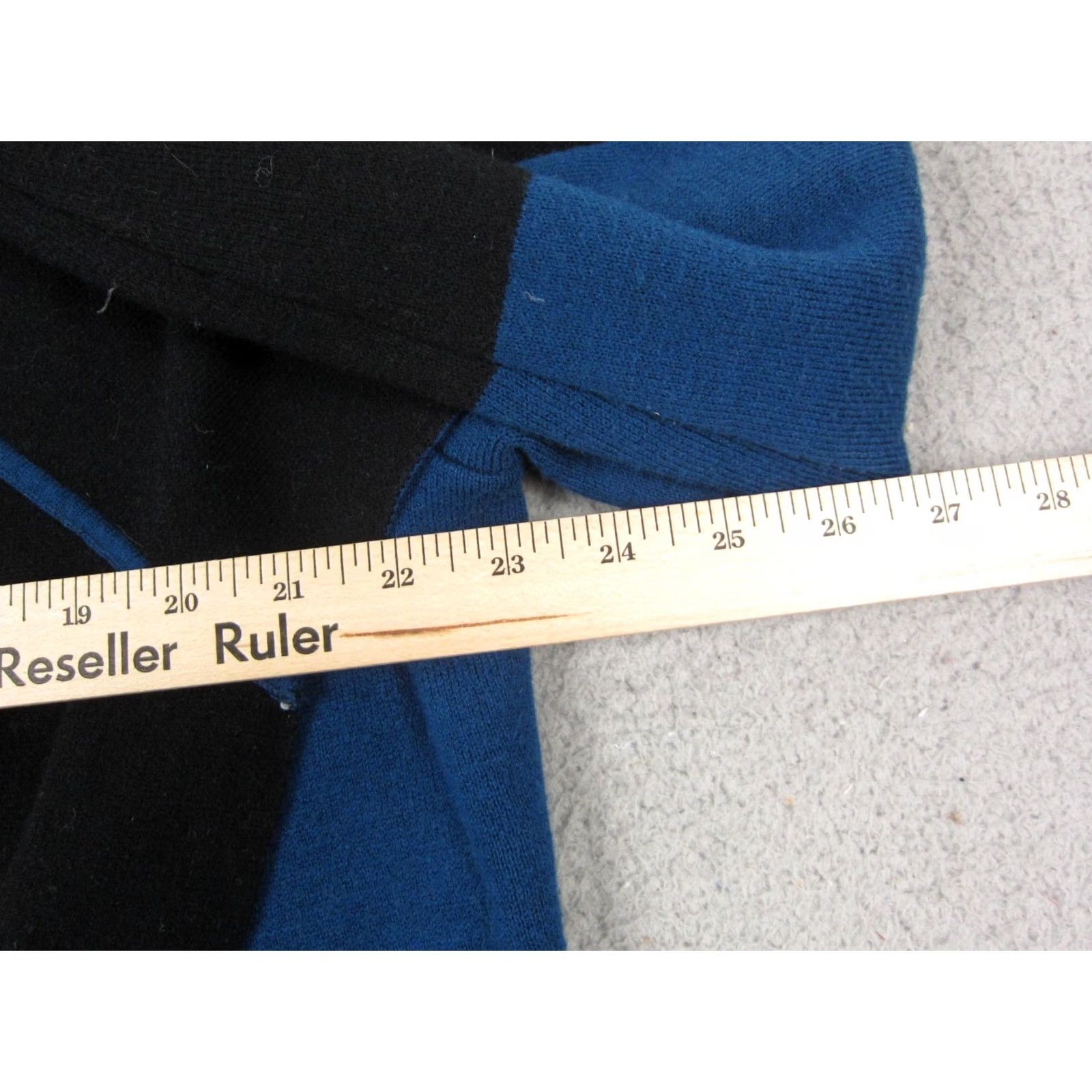 Royal Robbins Royal Robbins Cardigan Sweater Womens Medium Black Blue Merino Wool Ladies 80s 90s Size M / US 6-8 / IT 42-44 - 6 Thumbnail