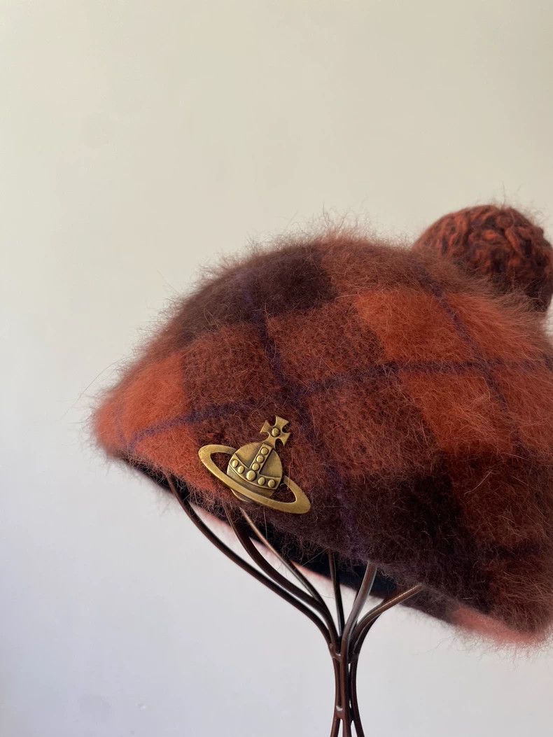 Vivienne Westwood Vivienne Westwood An old-fashioned checked beret Size ONE SIZE - 3 Thumbnail
