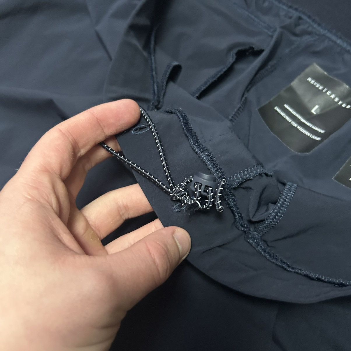 Reiss Designer Reiss x Castore Basic nylon sport pants size L Size US 34 / EU 50 - 8 Thumbnail