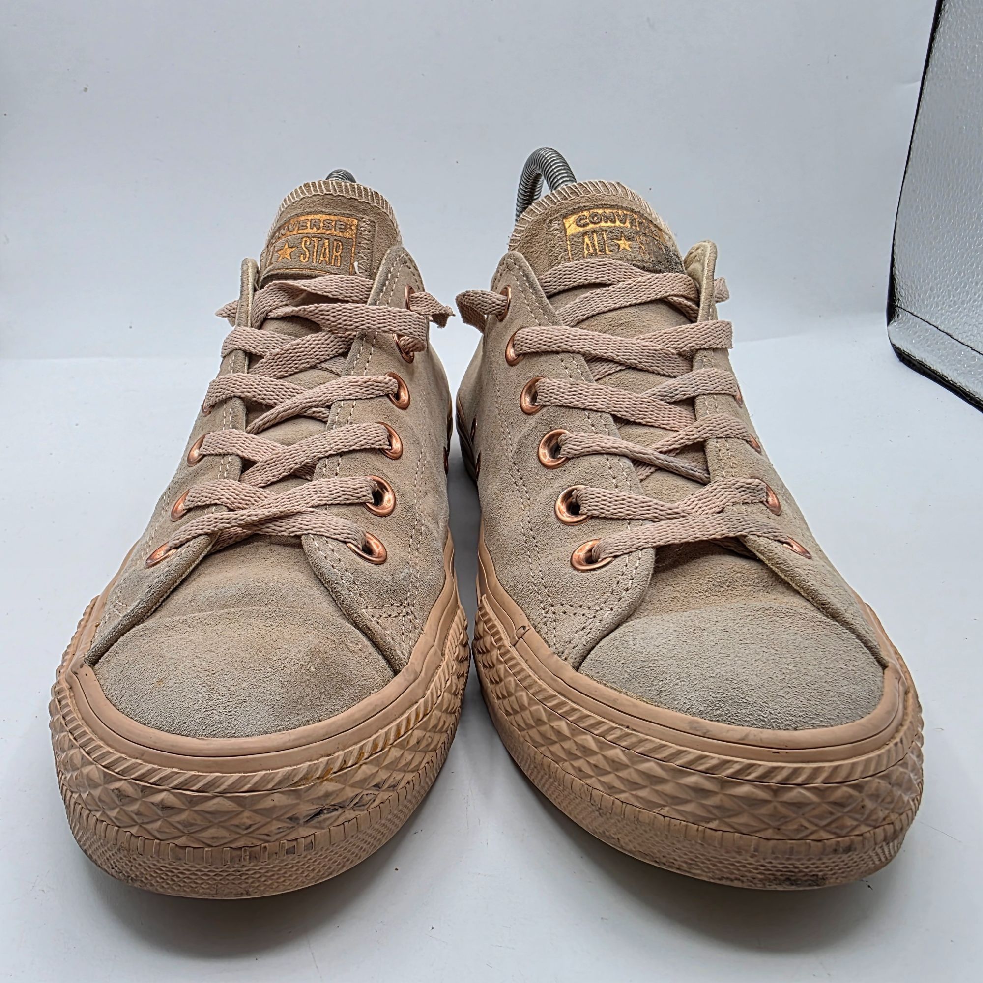 Converse Converse Chuck Taylor Womens Size 9 Beige Shoes Skateboardin Size US 9 / IT 39 - 2 Thumbnail