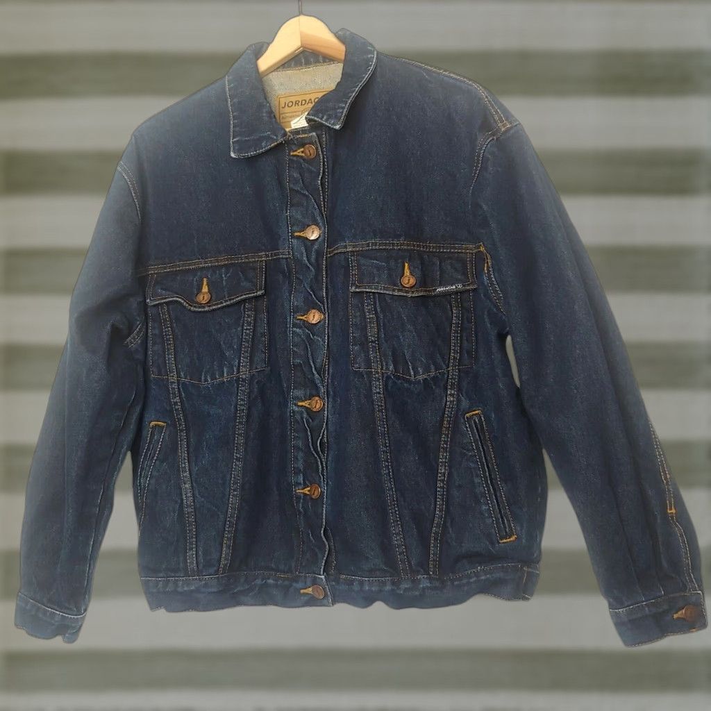 VINTAGE Jordache Jacket Women L Denim Blue Button Up Retro Classic Trucker Jacket Womens