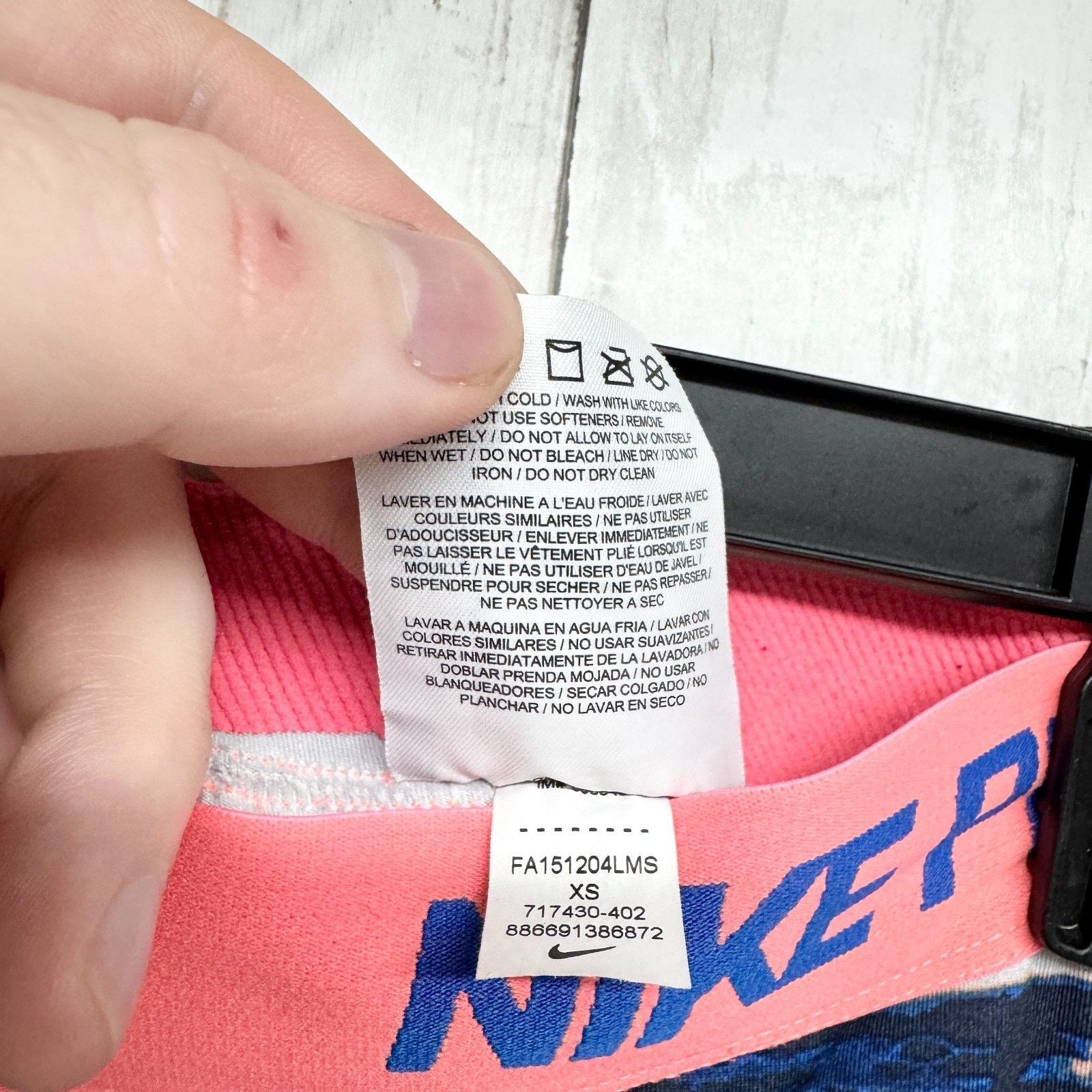 Nike Nike Pants XS Pro Athletic Crop Leggings Multicolor Stripe Size 22" - 4 Thumbnail
