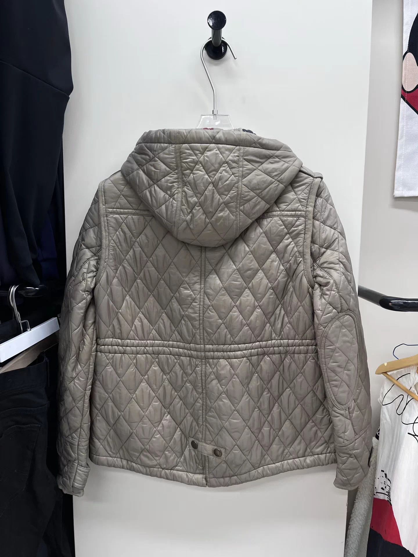 Burberry Burberry Diamond Check Detachable Sleeves Vest M Size M / US 6-8 / IT 42-44 - 2 Thumbnail