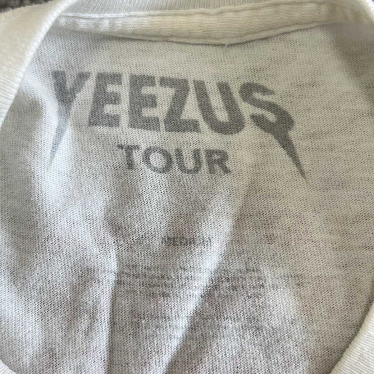 Kanye West Kanye West Yeezus Tour T-Shirt 2013 Rap Tee Merch M Size US M / EU 48-50 / 2 - 10 Thumbnail