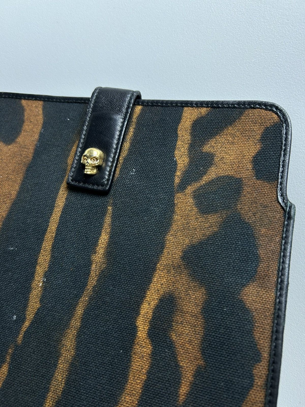 Alexander McQueen Alexander McQueen Skull Leather iPad Cover Tablet Case Bag Size ONE SIZE - 14 Thumbnail