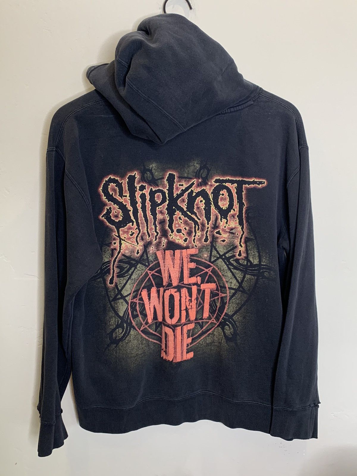 Band Tees × Slipknot × Vintage *RARE* Vintage Slipknot We Won’t Die Band Tour Hoodie Size US S / EU 44-46 / 1 - 2 Thumbnail