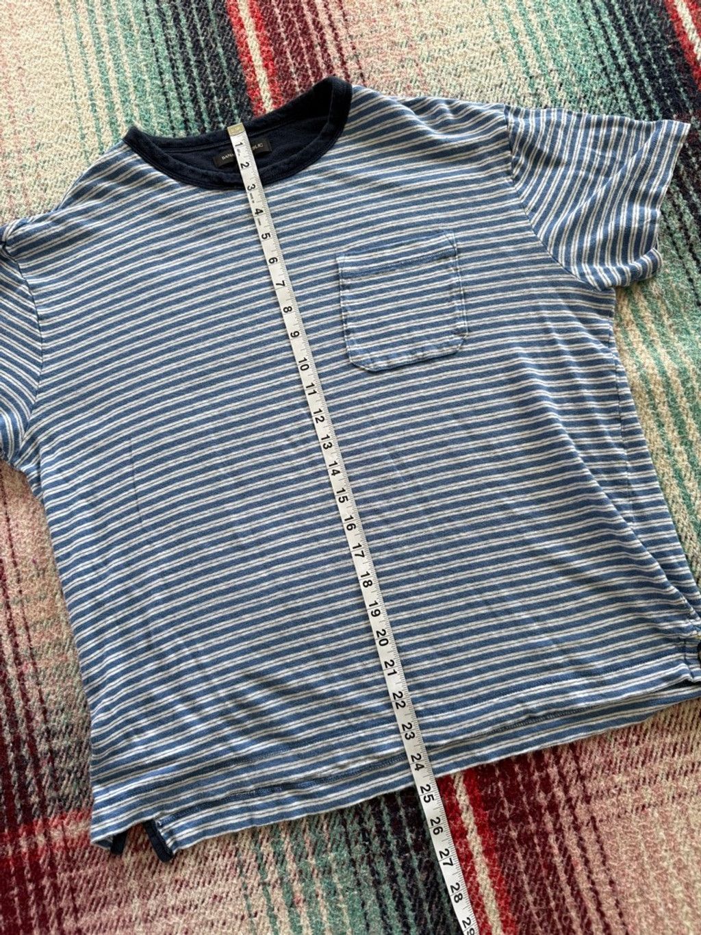 Banana Republic Banana Republic Cropped Blue/White Stripe Short Sleeve Tee L Size US L / EU 52-54 / 3 - 6 Thumbnail