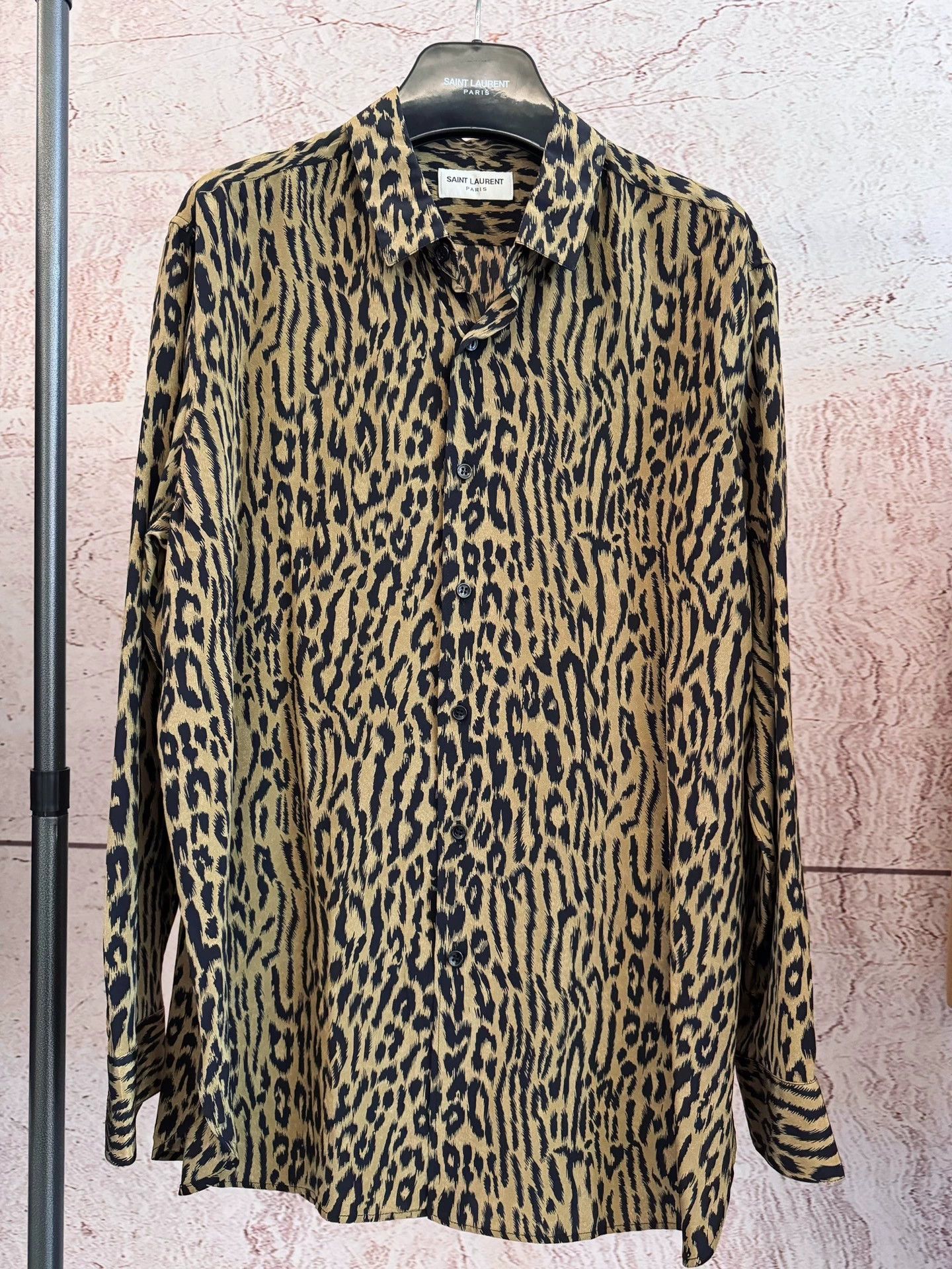 Saint Laurent Paris SLP 21SS Leopard Print Silk Shirt 39 M Unisex Jam Hsiao Size US M / EU 48-50 / 2 - 1 Thumbnail