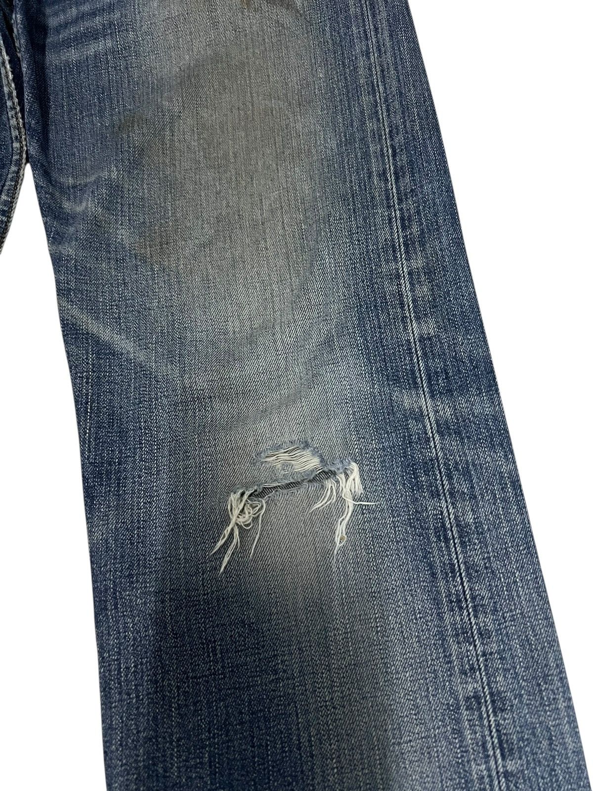 Levi's Vintage Levi’s 505-03 Faded Distress Jean Size US 34 / EU 50 - 5 Thumbnail