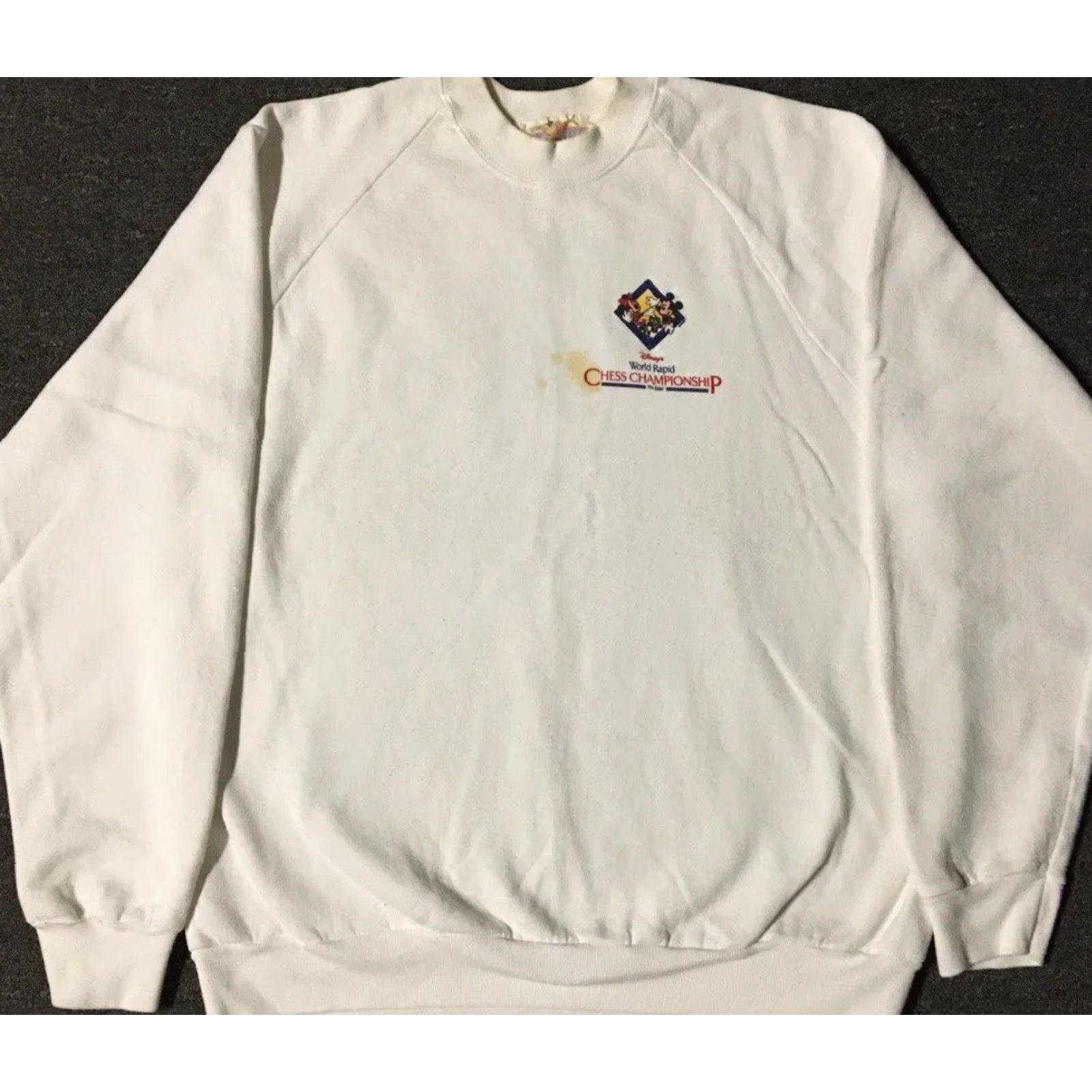 Disney VINTAGE 80s Disney World Chess Championship Mickey Mouse Sweatshirt M Size US M / EU 48-50 / 2 - 2 Thumbnail