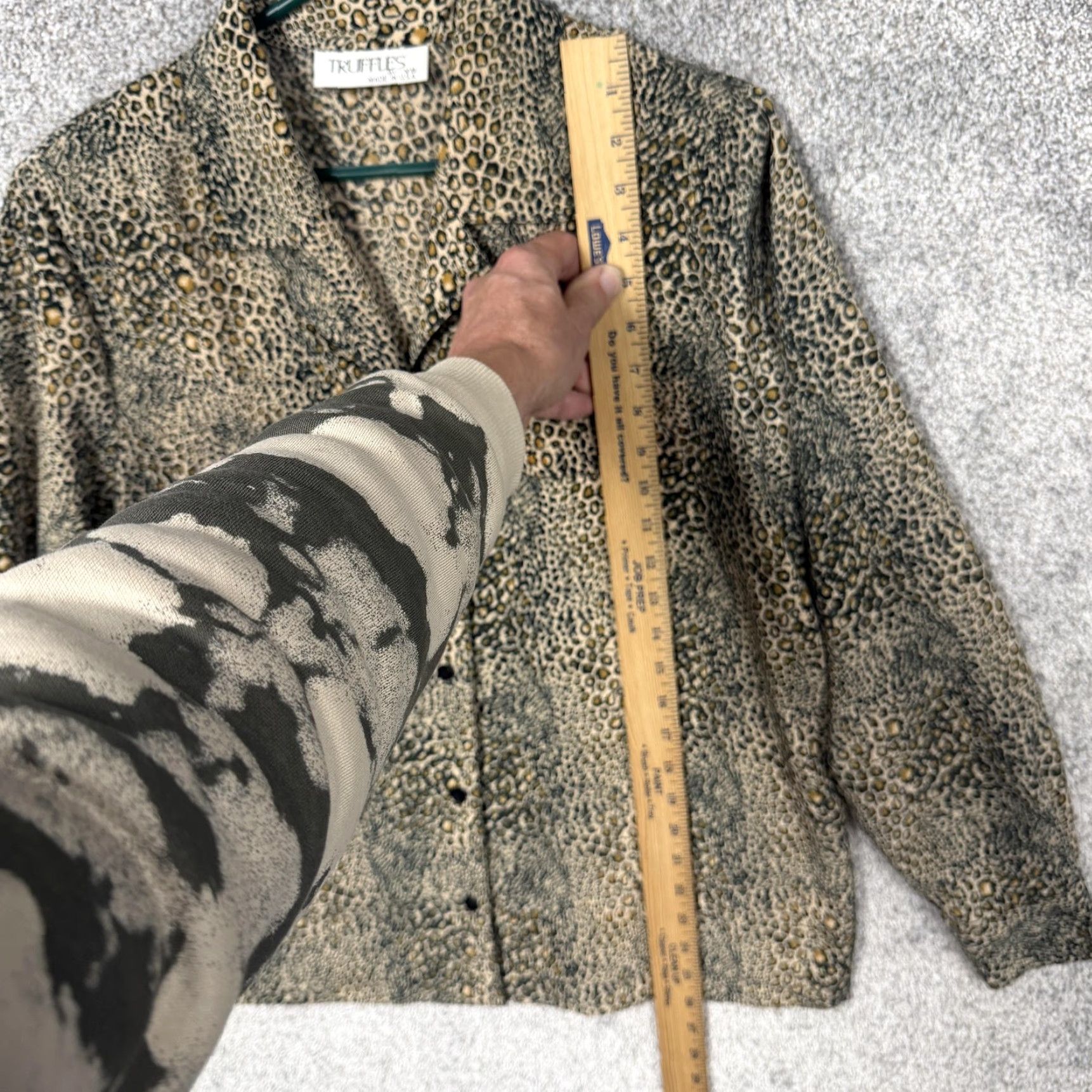 Vintage VINTAGE Truffles by YB Leopard Blouse 2XL Women's Casual Shirt Button Front Collared 80s 90s Boho Retro USA Size XXL / US 16-18 / IT 52-54 - 2 Thumbnail