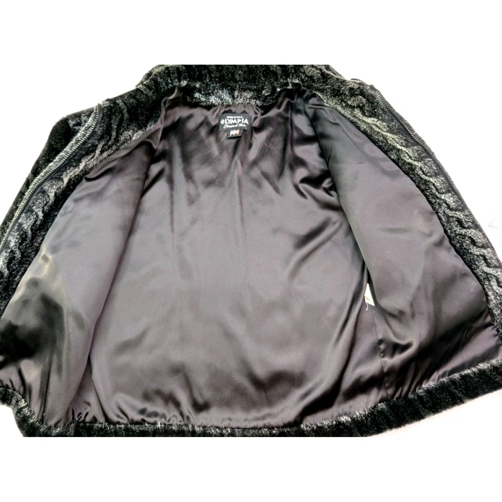 Vintage VINTAGE Olympia Black Faux Fur Insulated Coat Womens M USA Made Overcoat Indoor Outdoor Casual Formal Party/Cocktail Jacket/Coat Medium M Size M / US 6-8 / IT 42-44 - 3 Thumbnail