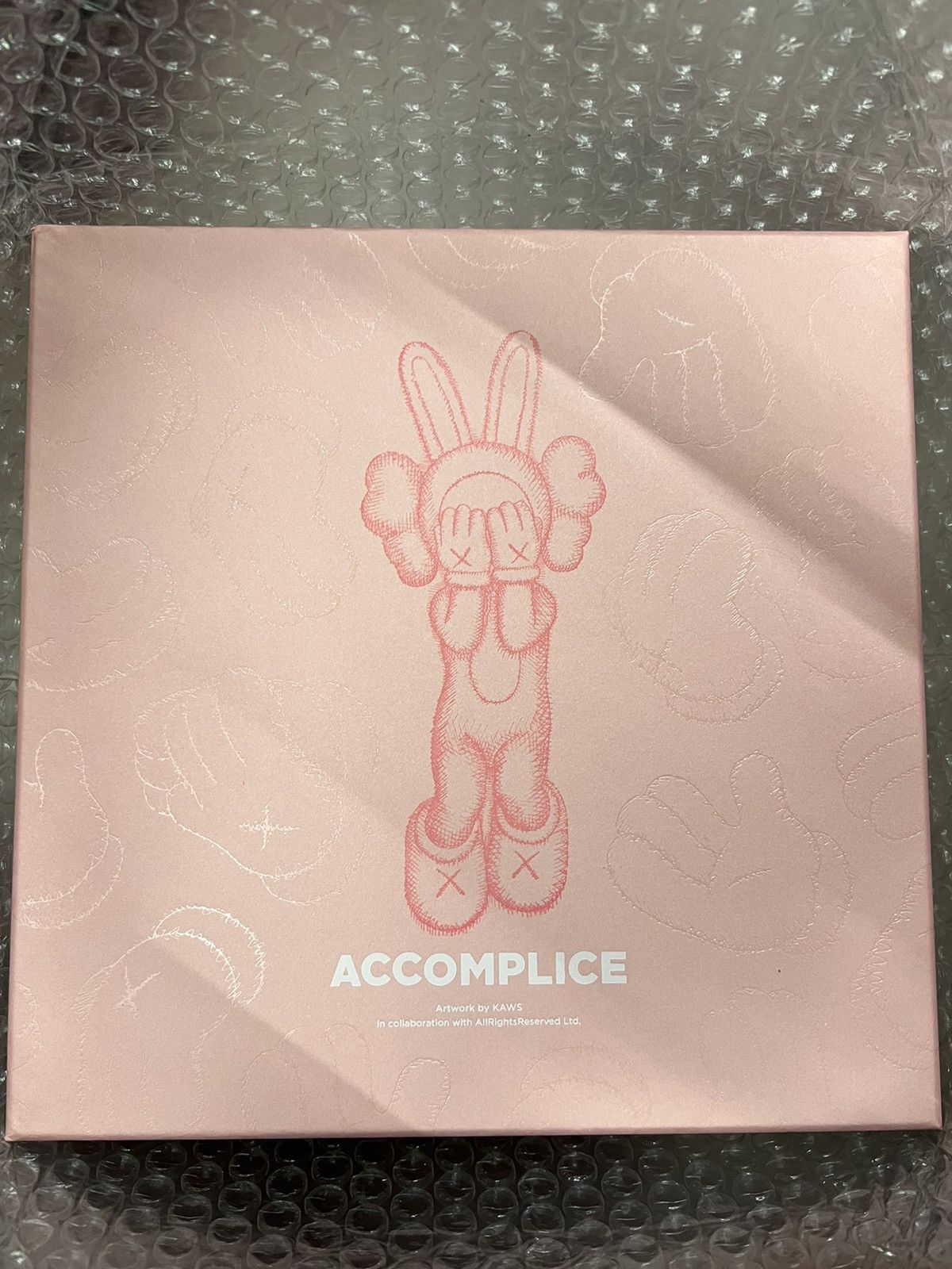 Kaws KAWS ACCOMPLICE PLUSH Pink Size ONE SIZE - 3 Thumbnail