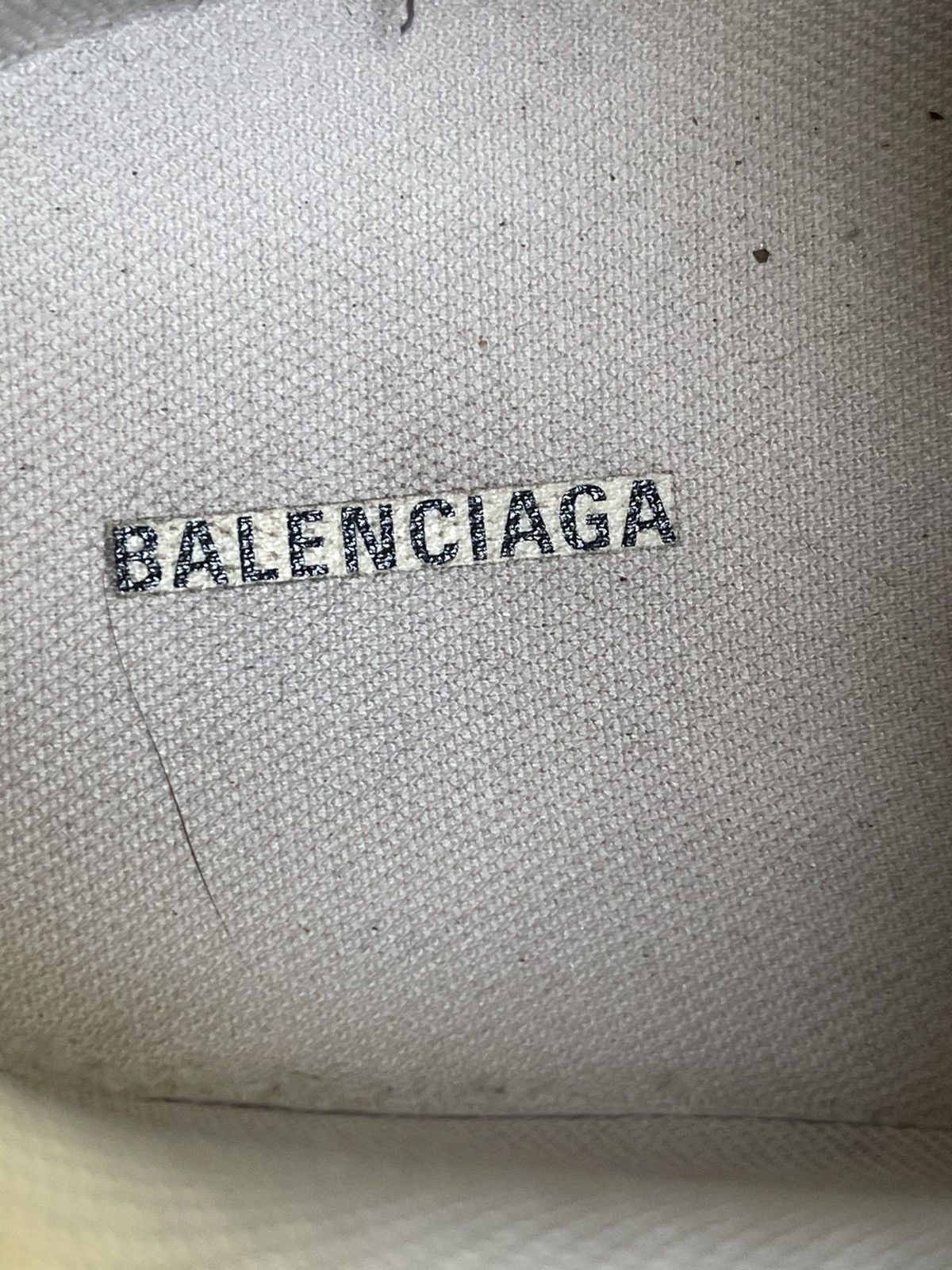 Balenciaga Balenciaga Cargo Sneaker White Grey Black Shoe Size US 9 / EU 42 - 10 Thumbnail