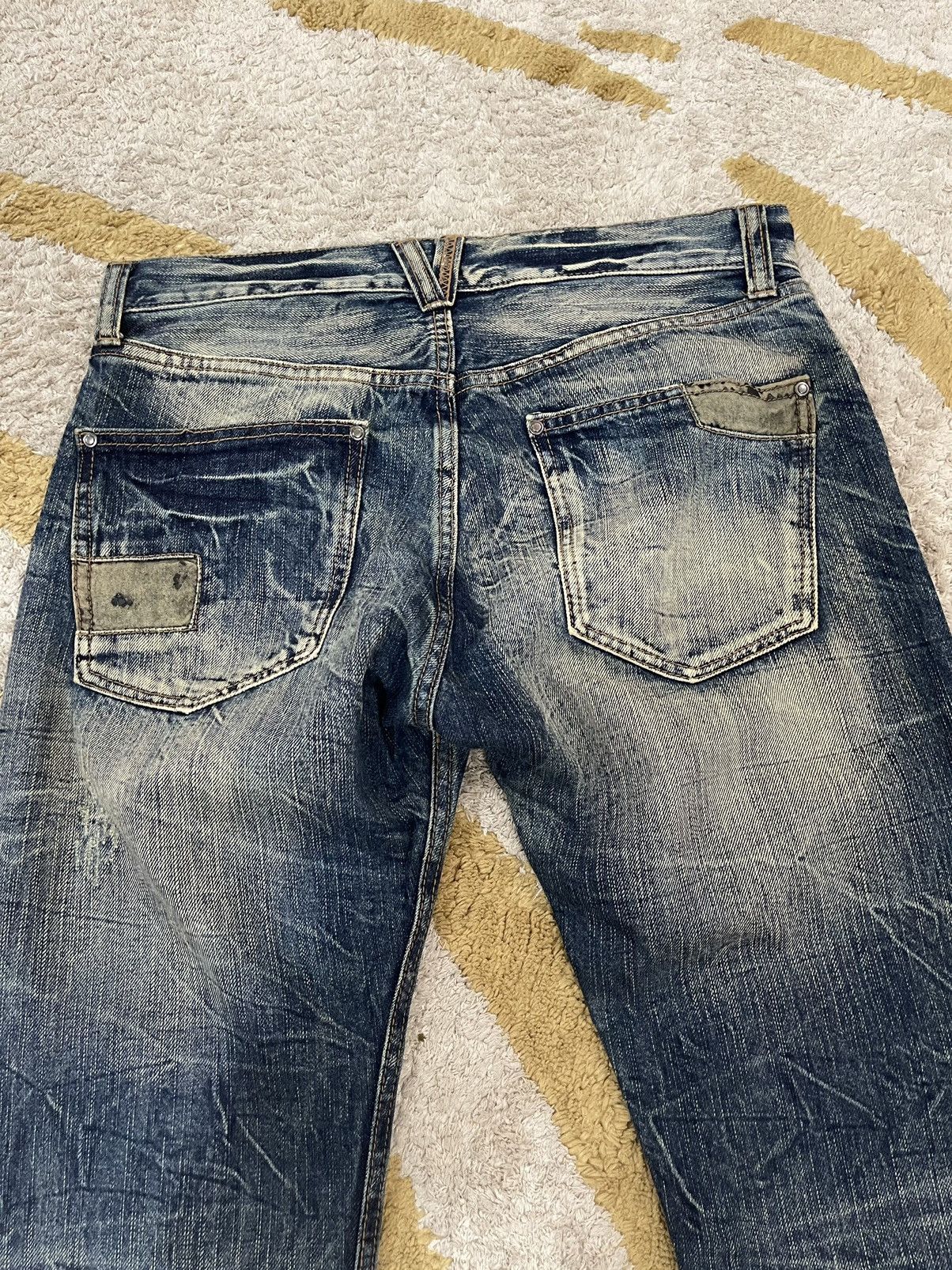 Japanese Brand ❌ON SALE❌ Flare Jeans Distressed Watermark Design Claw Size US 32 / EU 48 - 4 Thumbnail