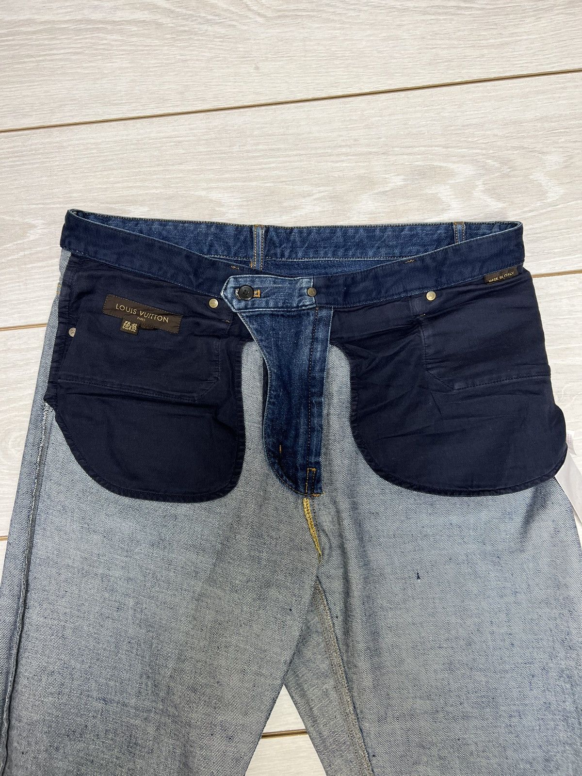 Helbers LOUIS VUITTON Pants Denim LV Embroidered leather Logo Size US 32 / EU 48 - 14 Thumbnail