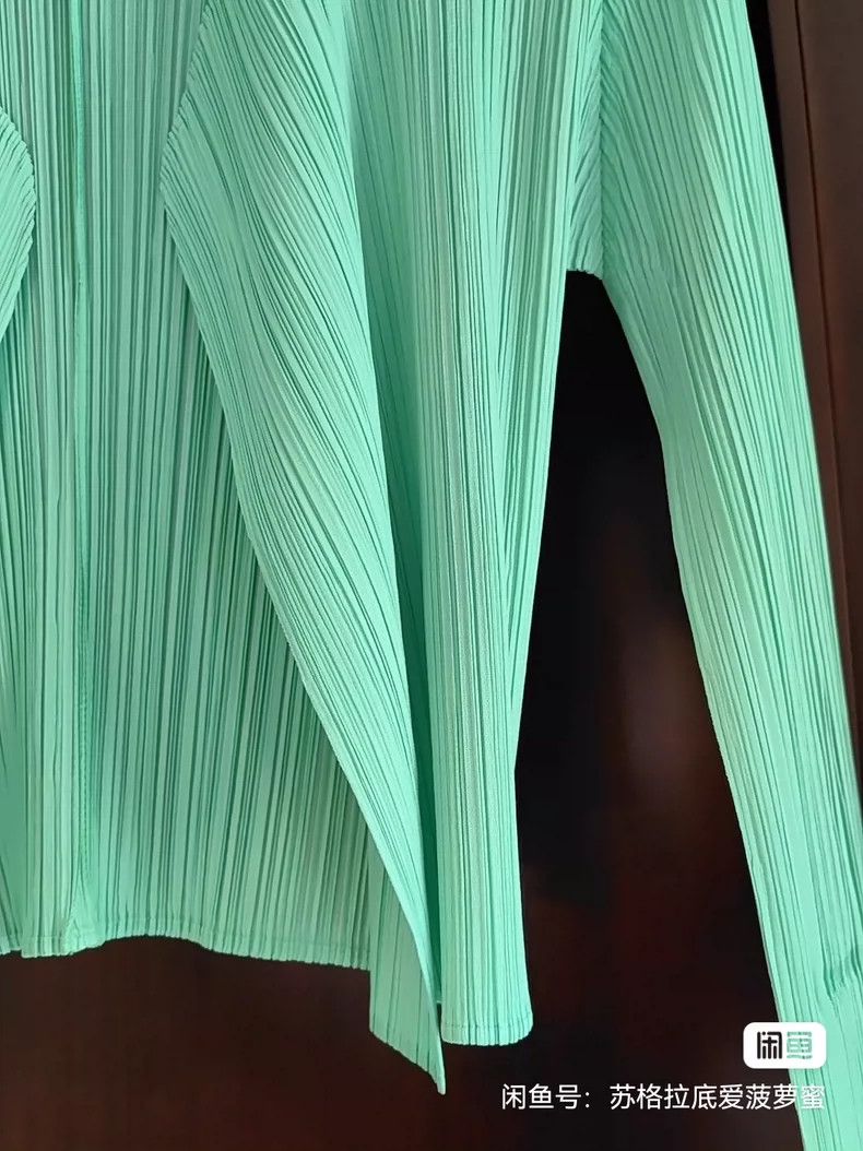 Issey Miyake Issey Miyake size:3 A colorful green pleated cardigan Size S / US 4 / IT 40 - 2 Thumbnail
