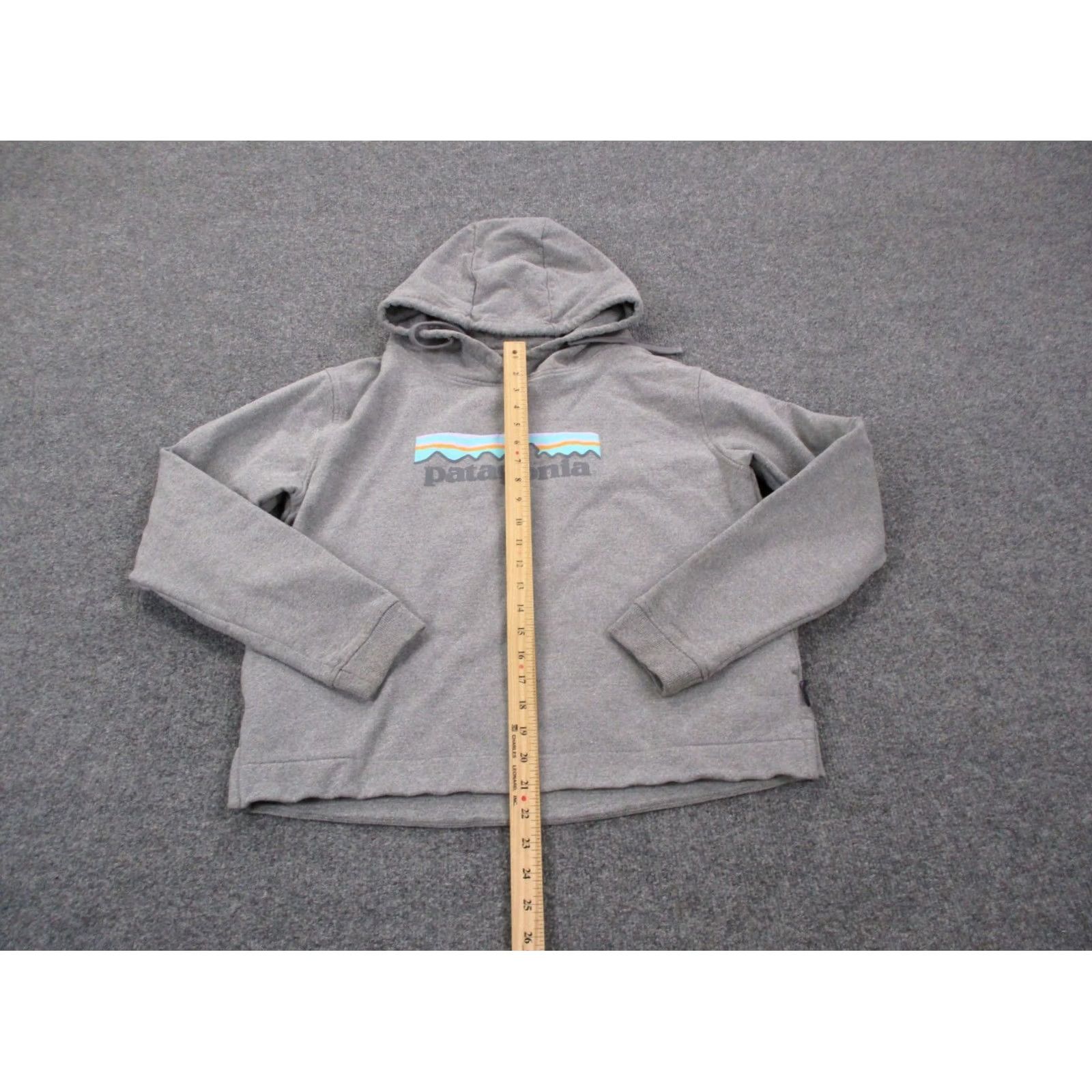 Patagonia Patagonia Hoodie Women's L Gray Pullover Knit Logo Sweatshirt Activewear Thermal Hooded Size L / US 10 / IT 46 - 3 Thumbnail