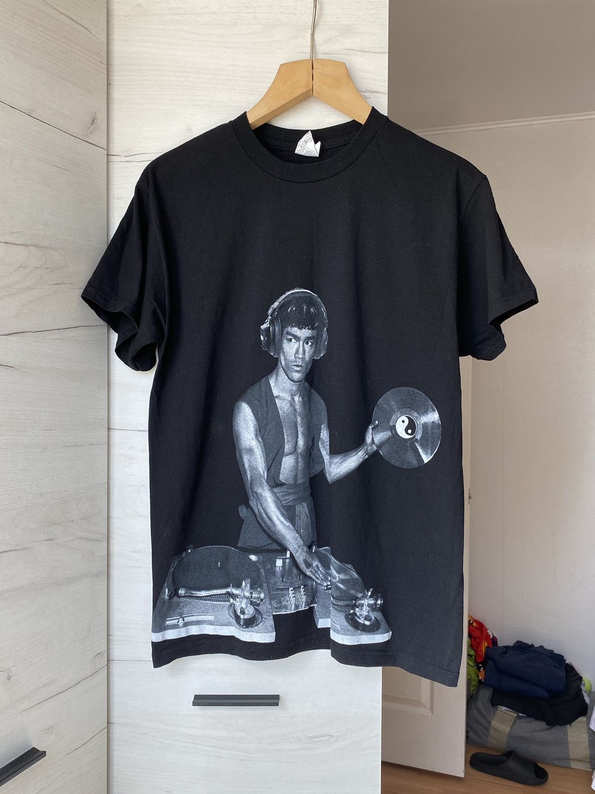 Vintage Vintage Y2K Bruce Lee DJ T-Shirt Martial Arts Dragon Movie Size US M / EU 48-50 / 2 - 1 Thumbnail