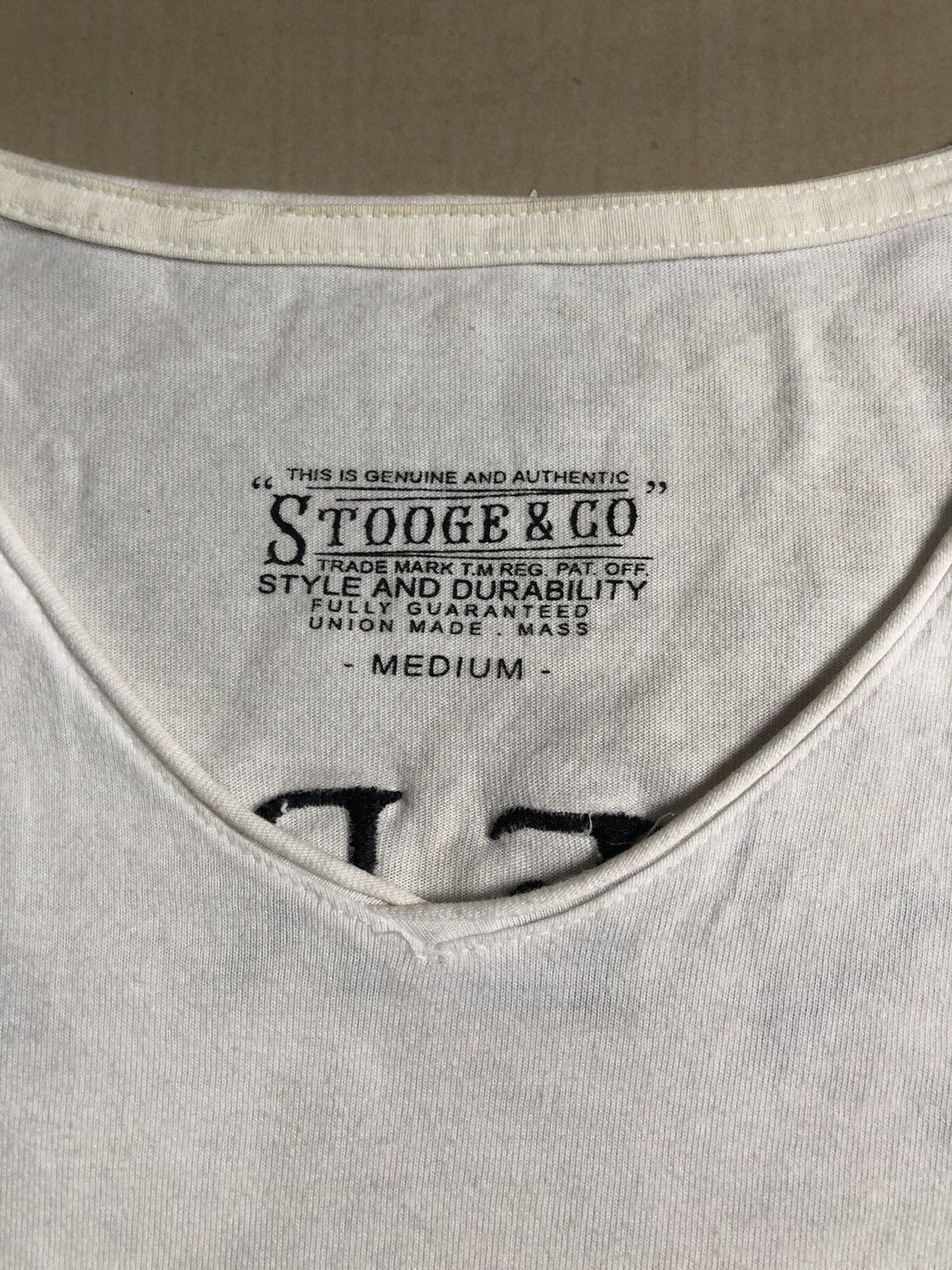 Vintage Vintage Stooge & Co Never Die Skulls V-neck Long Sleeve Tee Size US M / EU 48-50 / 2 - 5 Thumbnail