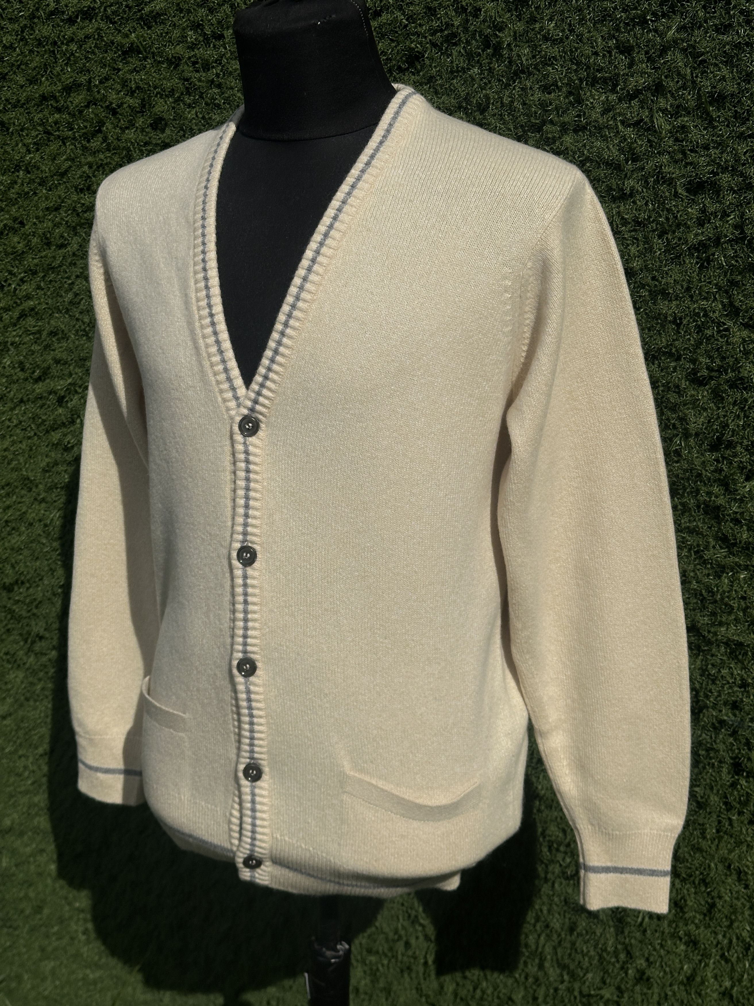 Loro Piana Knit Loro Piana 100% Cashmere Contrast Trim Cardigan 50 IT Size US M / EU 48-50 / 2 - 1 Thumbnail