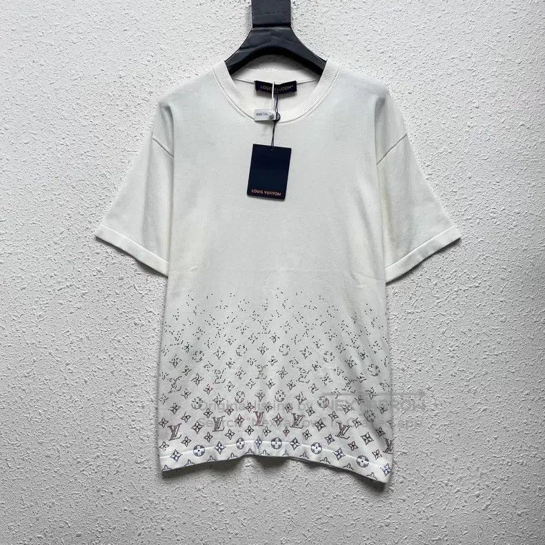 Louis Vuitton Louis Vuitton SS25 Gradient Diamond Logo Short Sleeve Size US S / EU 44-46 / 1 - 1 Thumbnail